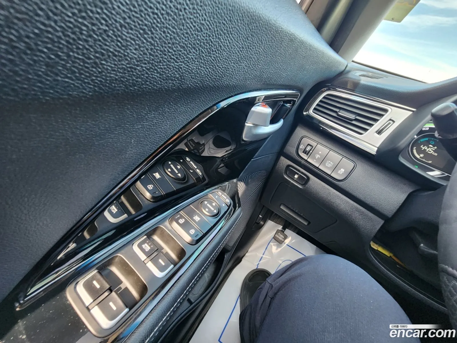 Kia Niro 2017 — 6