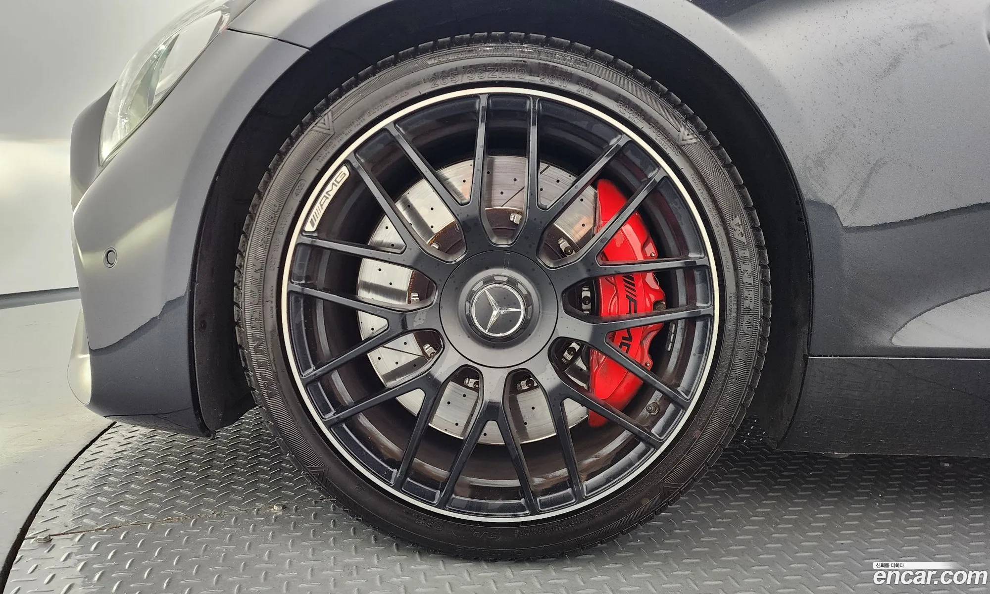 Mercedes-Benz AMG GT 2016 — 13
