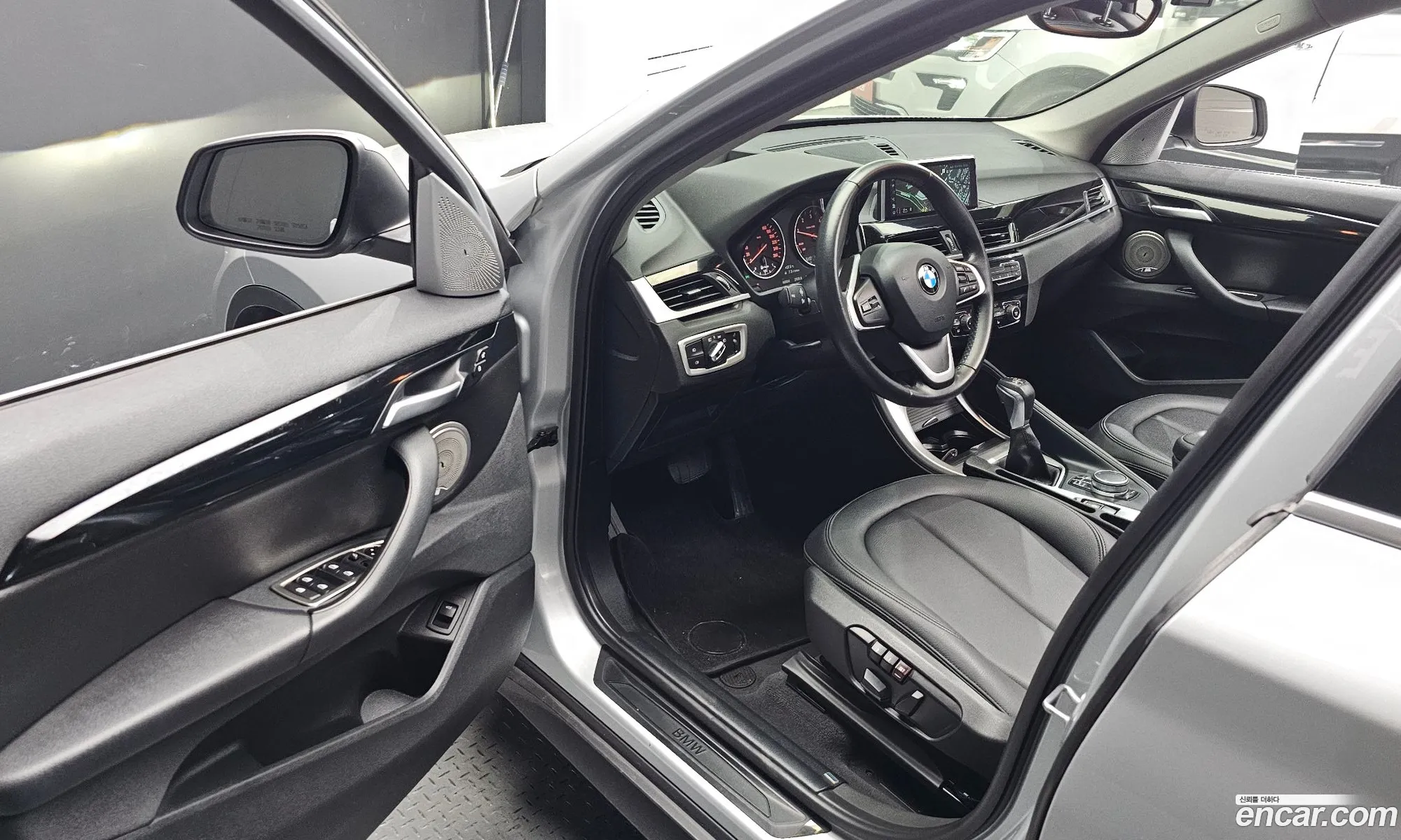 BMW X1 2017 WBAHT9106H5J07725 — 19