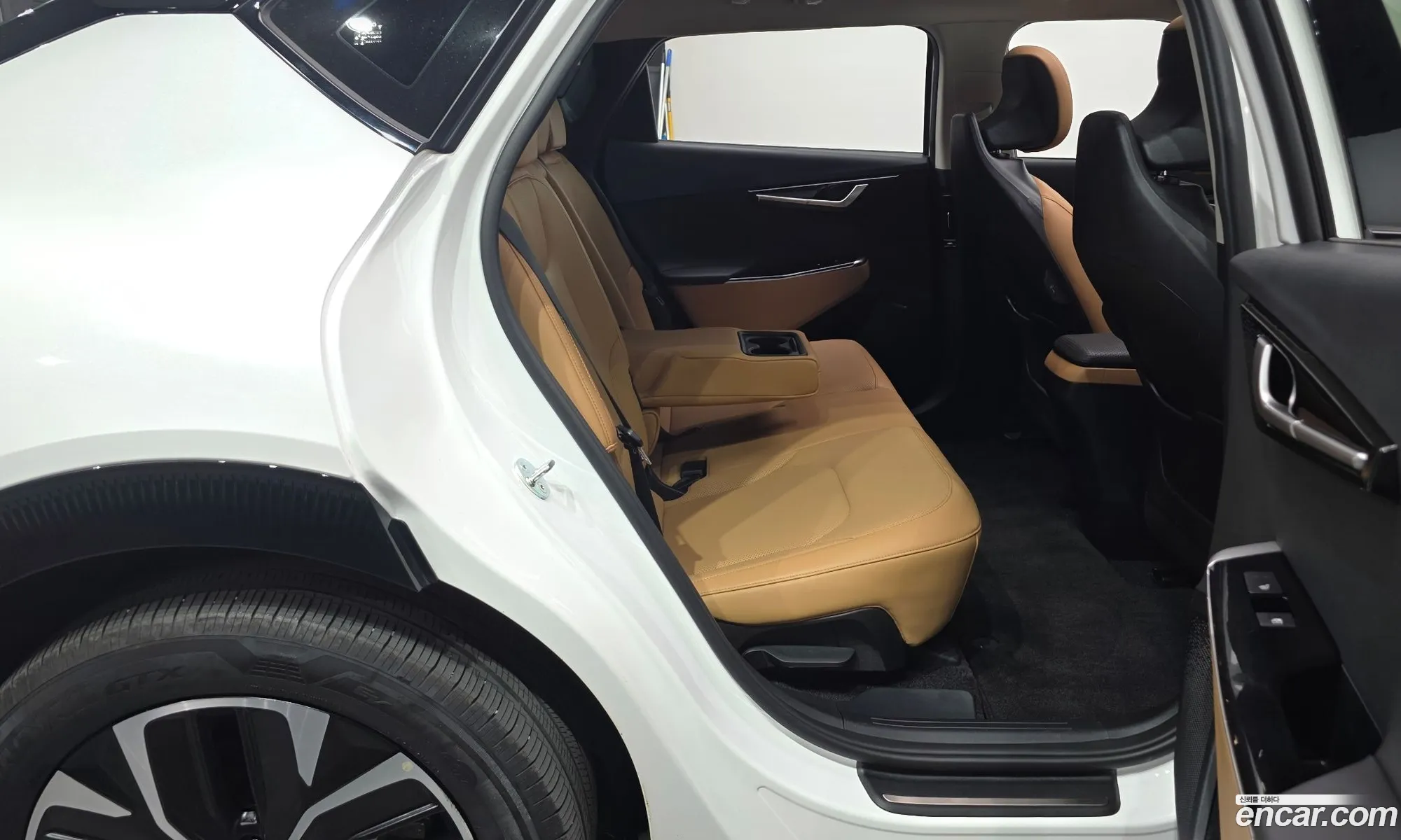 Kia EV6 2023 — 14
