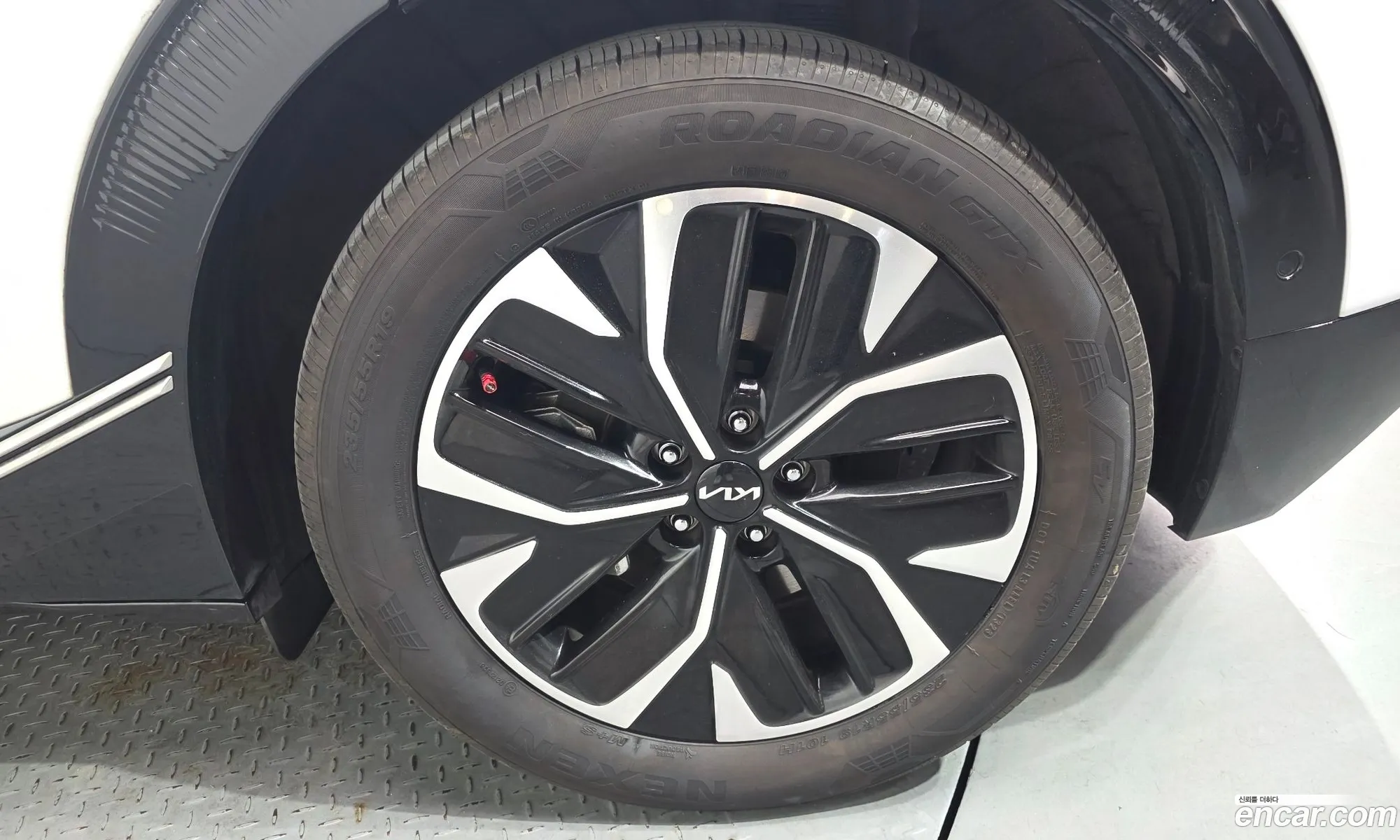 Kia EV6 2023 — 11