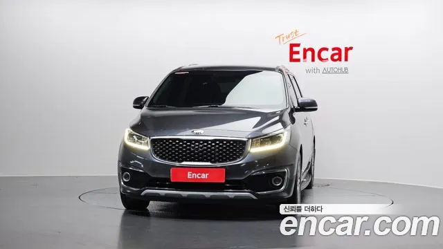 Kia Carnival 2017 — 2