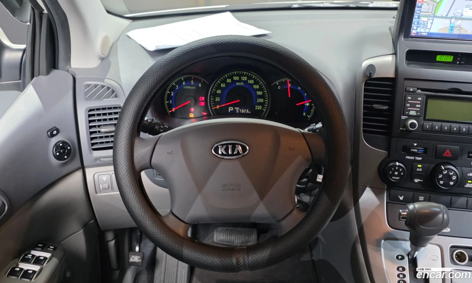 Kia Carnival R 2010 — 10