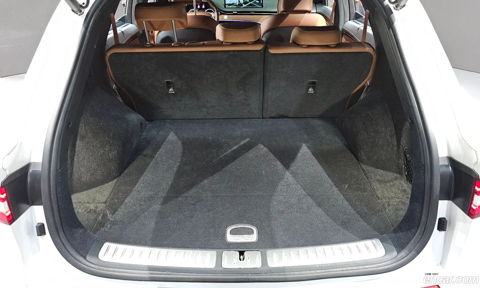 Genesis GV70 2022 — 25