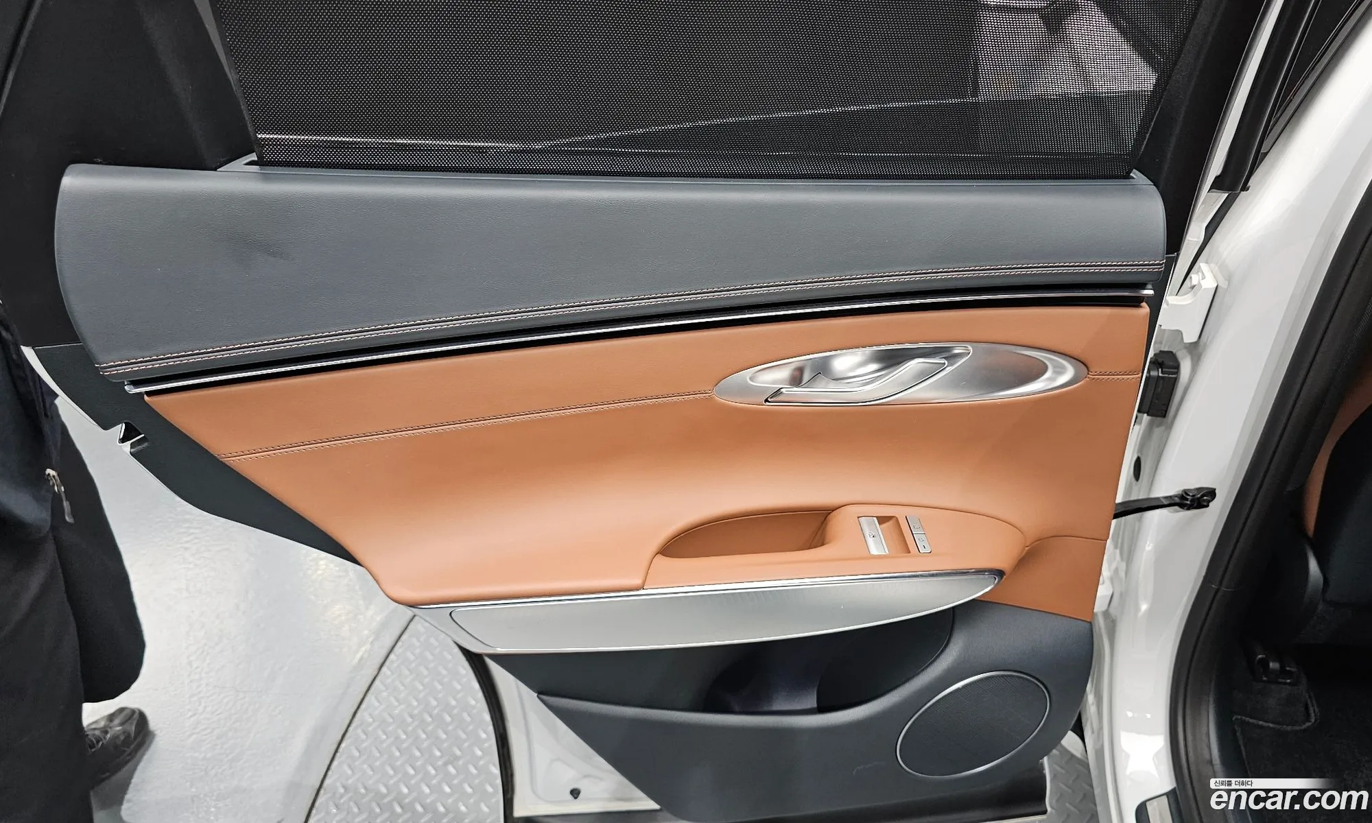 Genesis GV70 2022 — 27