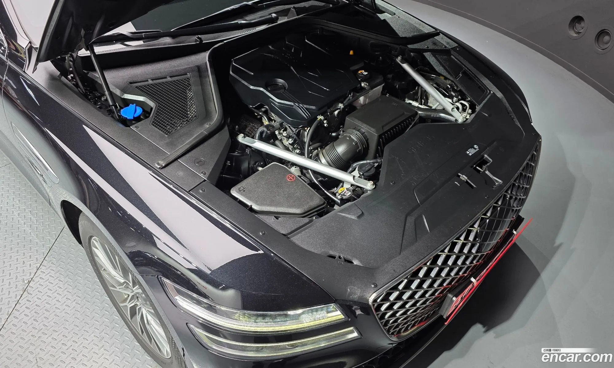 Genesis G80 2023 — 10
