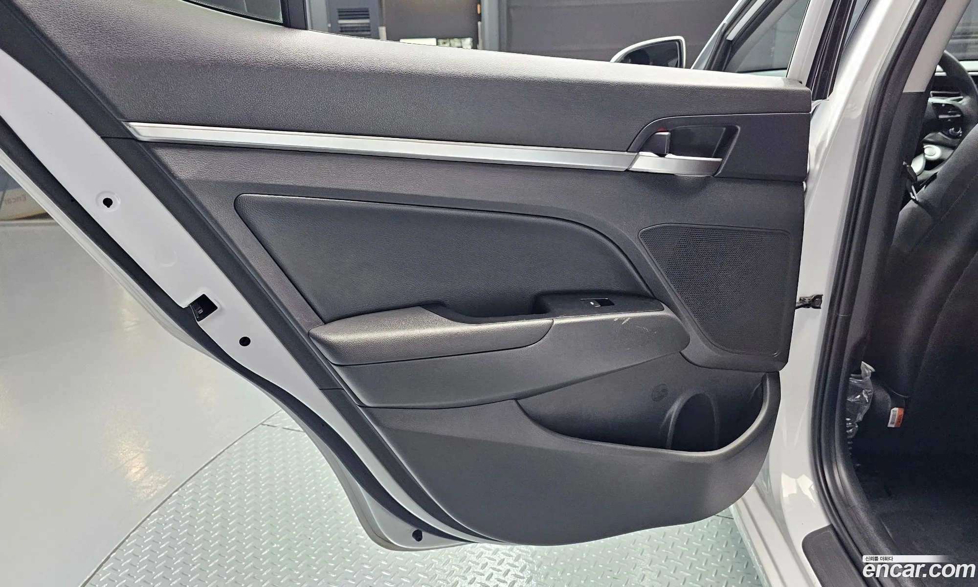 Hyundai Elantra AD 2020 — 20