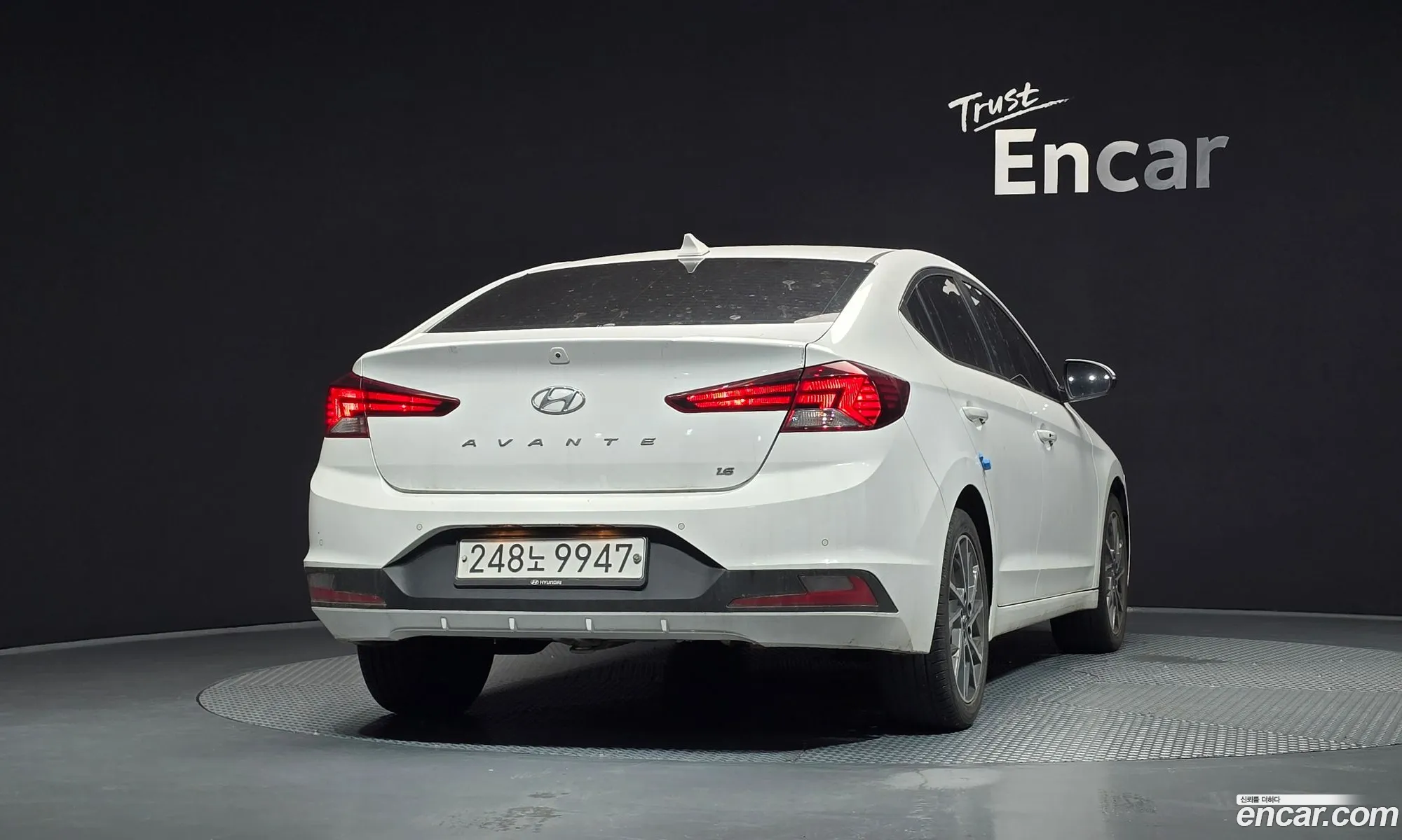 Hyundai Elantra AD 2020 — 23