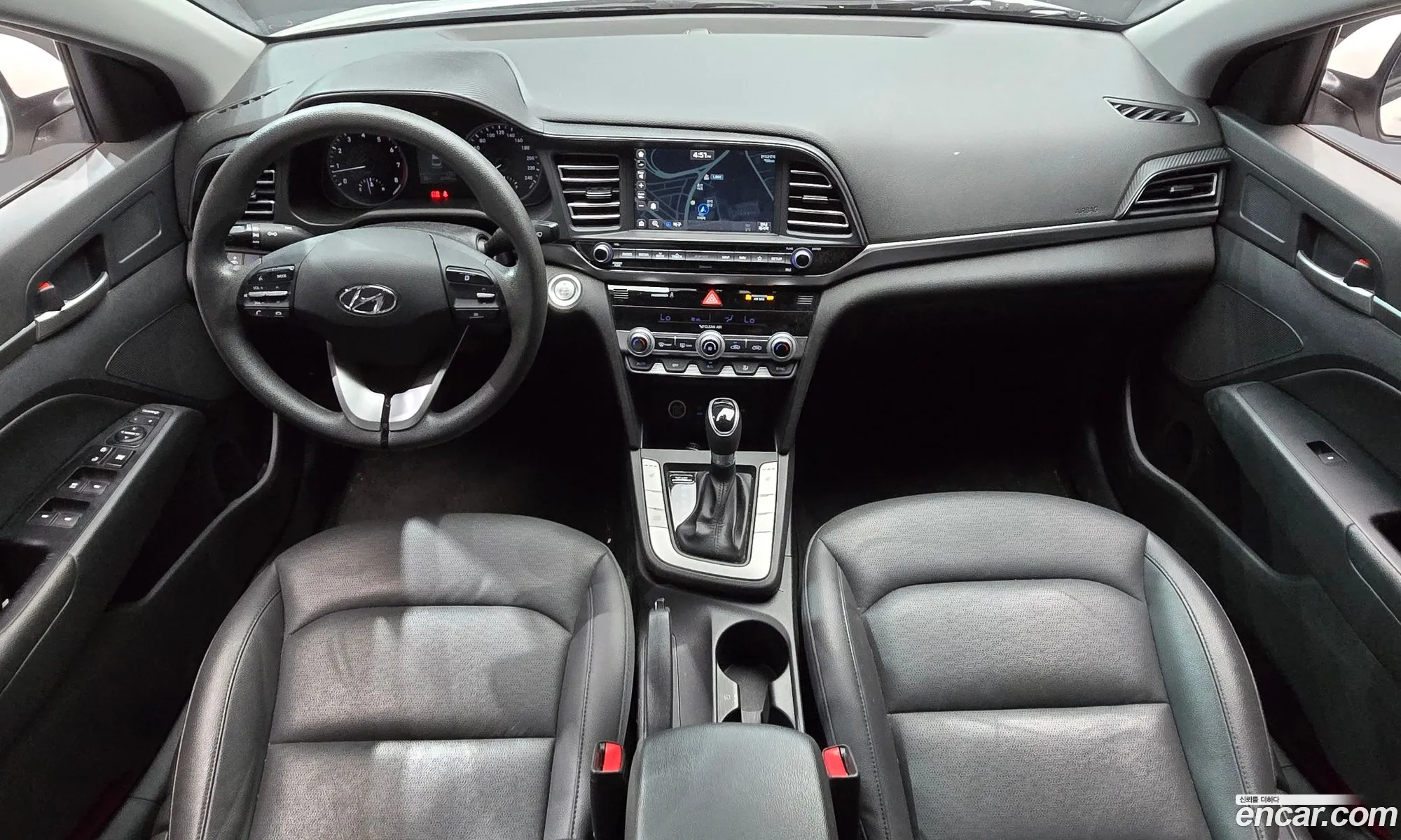 Hyundai Elantra AD 2020 — 9