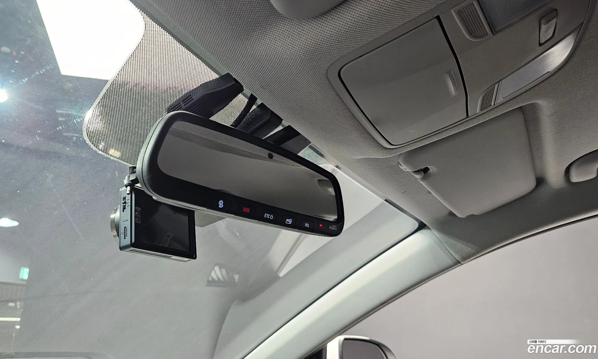 Hyundai Elantra AD 2020 — 10