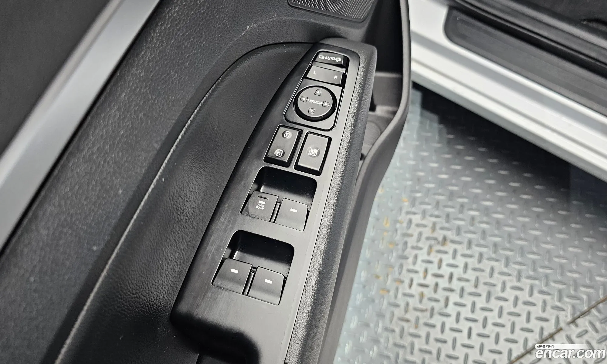 Hyundai Elantra AD 2020 — 30