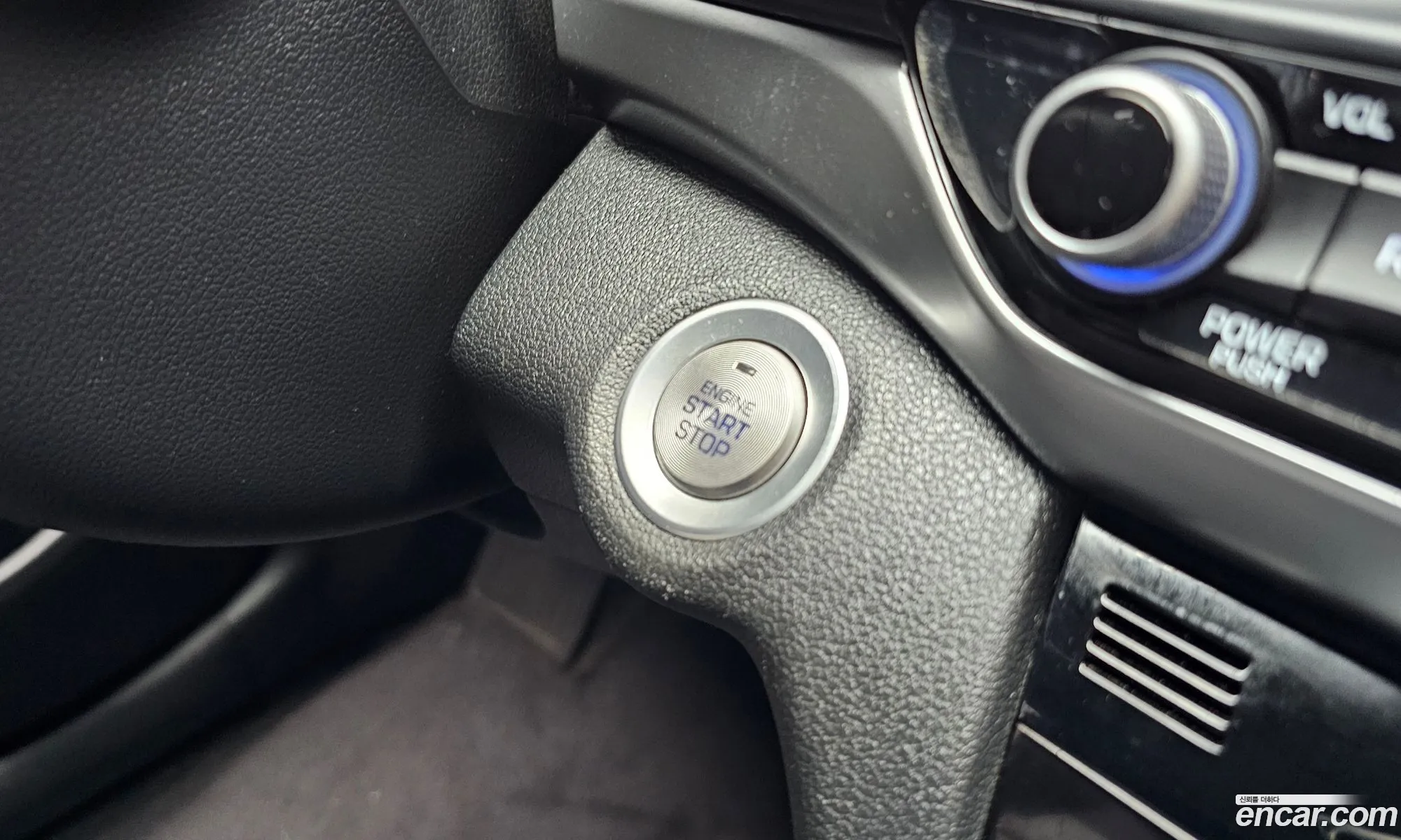 Hyundai Elantra AD 2020 — 6