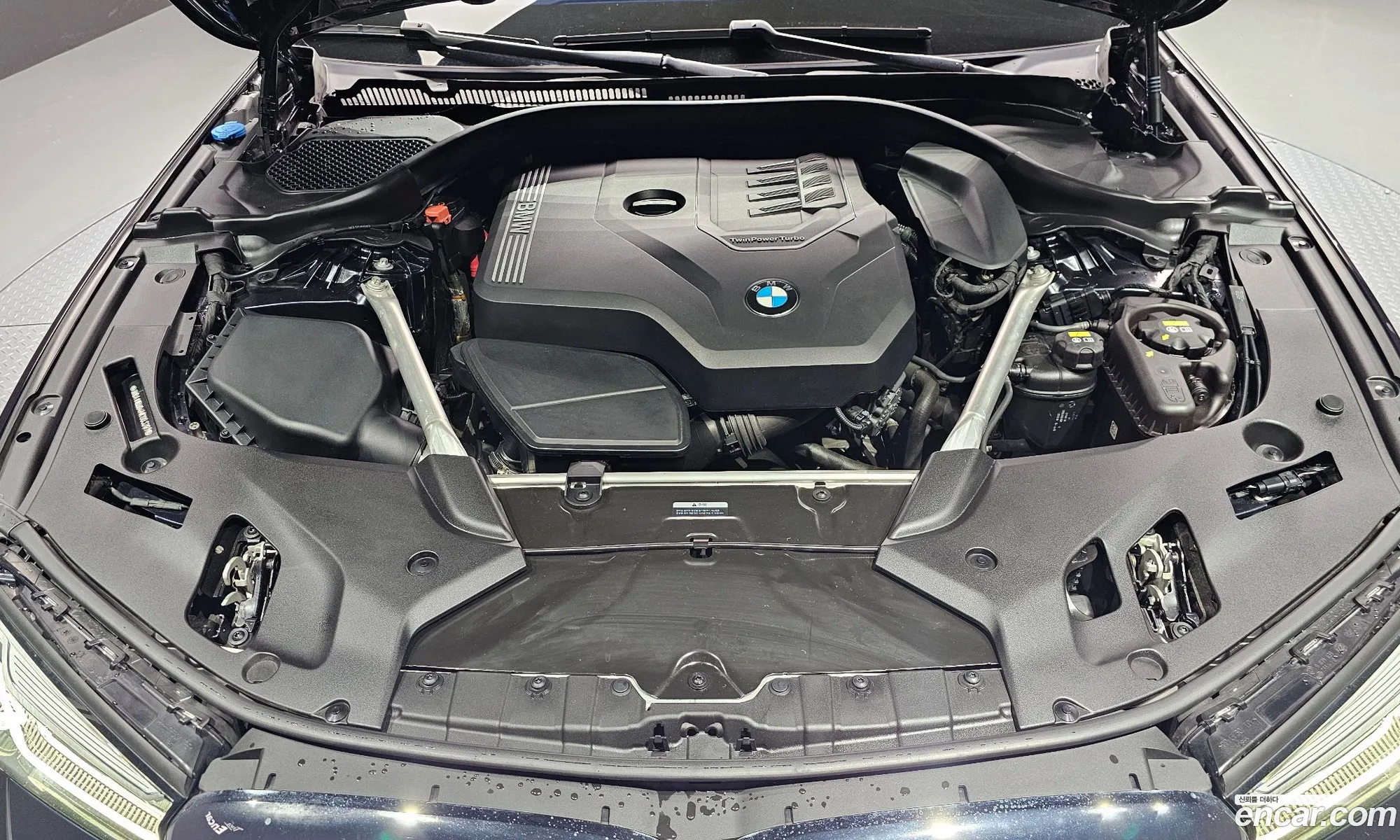 BMW 5 Series 2021 — 20