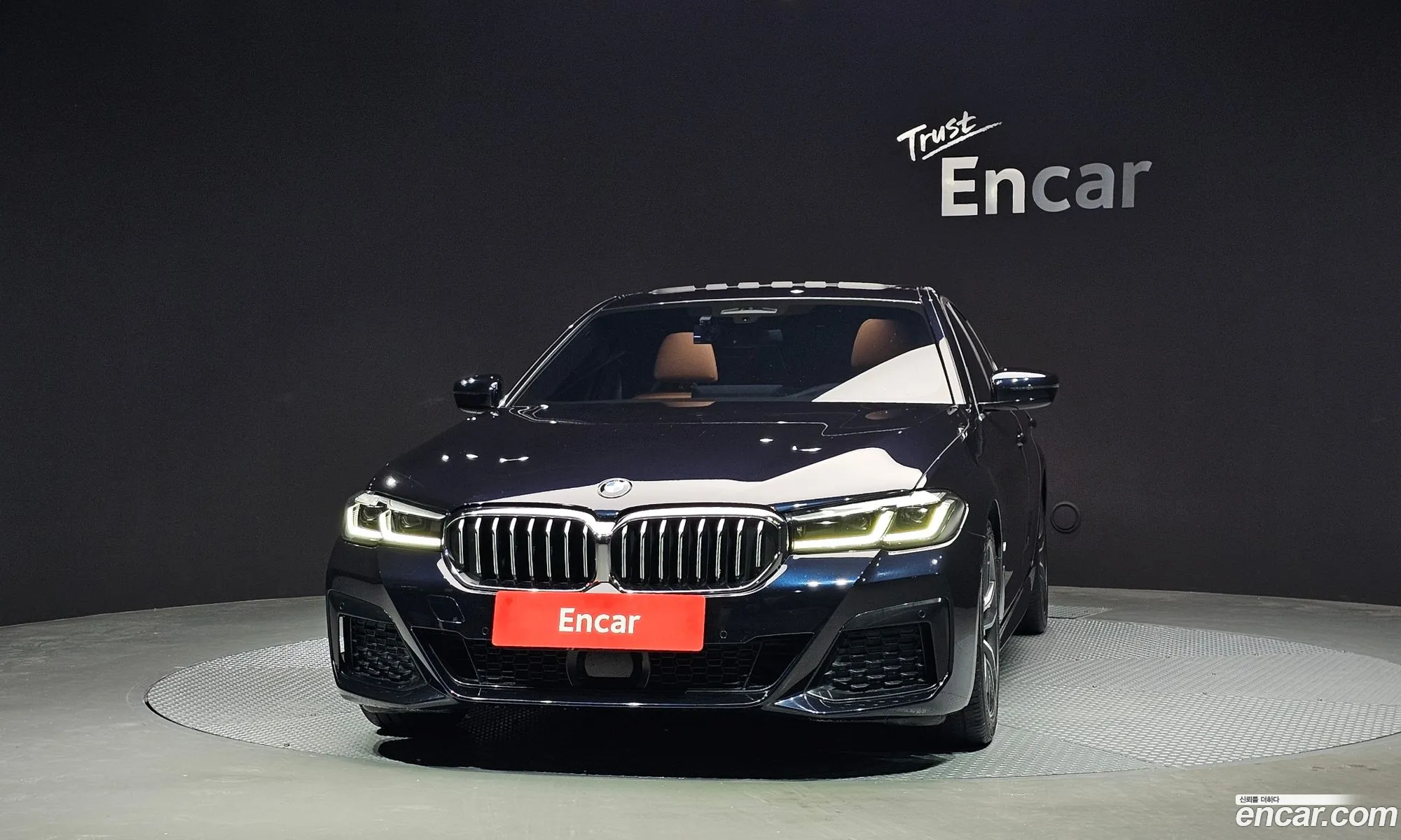 BMW 5 Series 2021 — 12