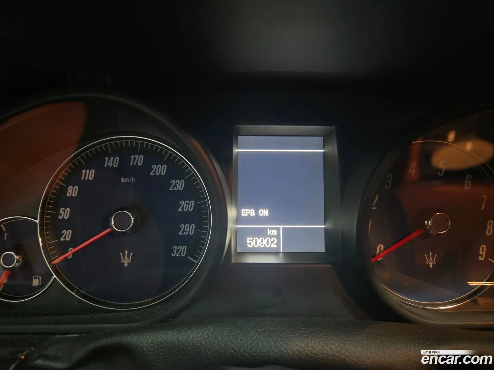 Maserati GranCabrio 2014 — 11