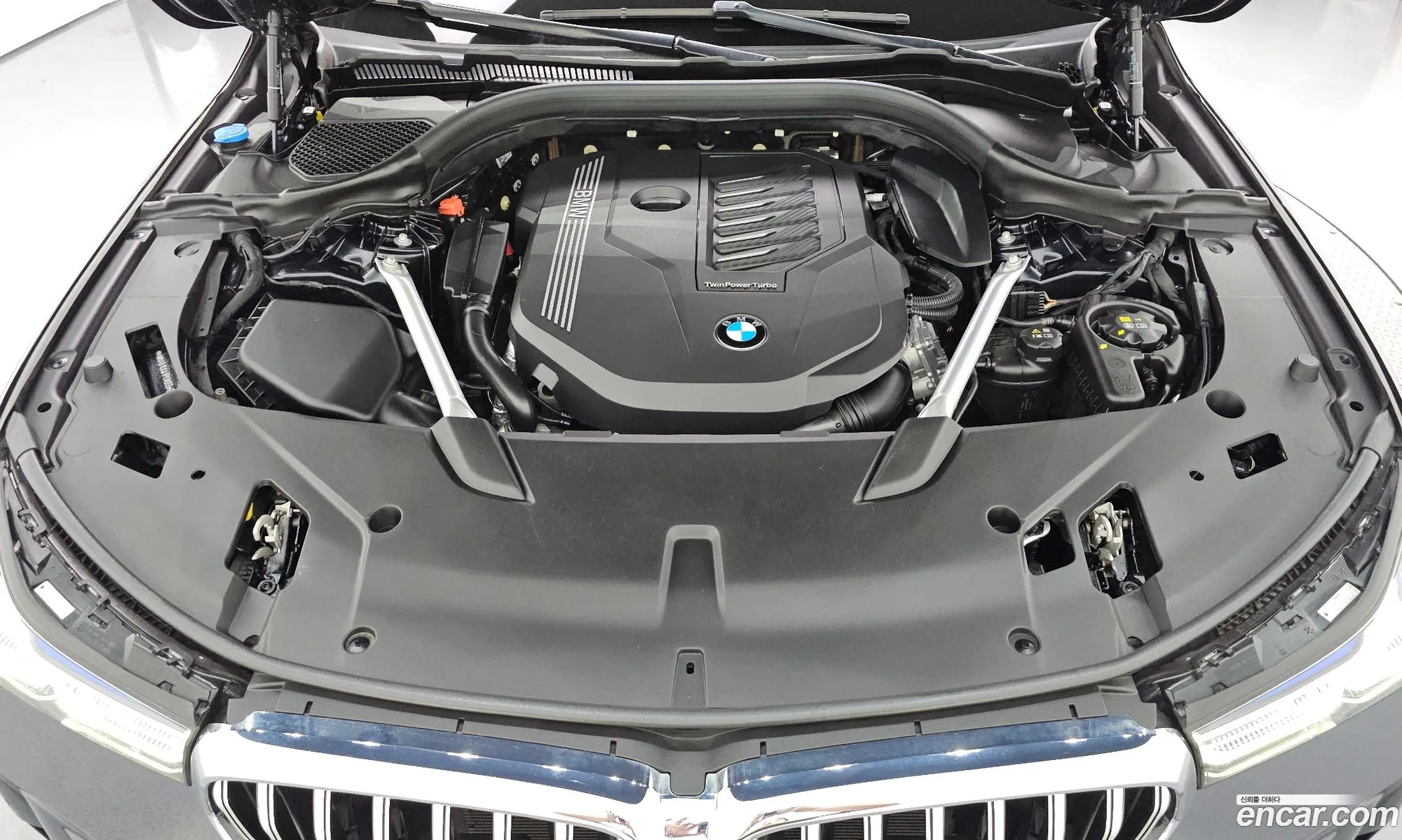 BMW 6 Series GT 2023 WBA61CC01PCN66548 — 30