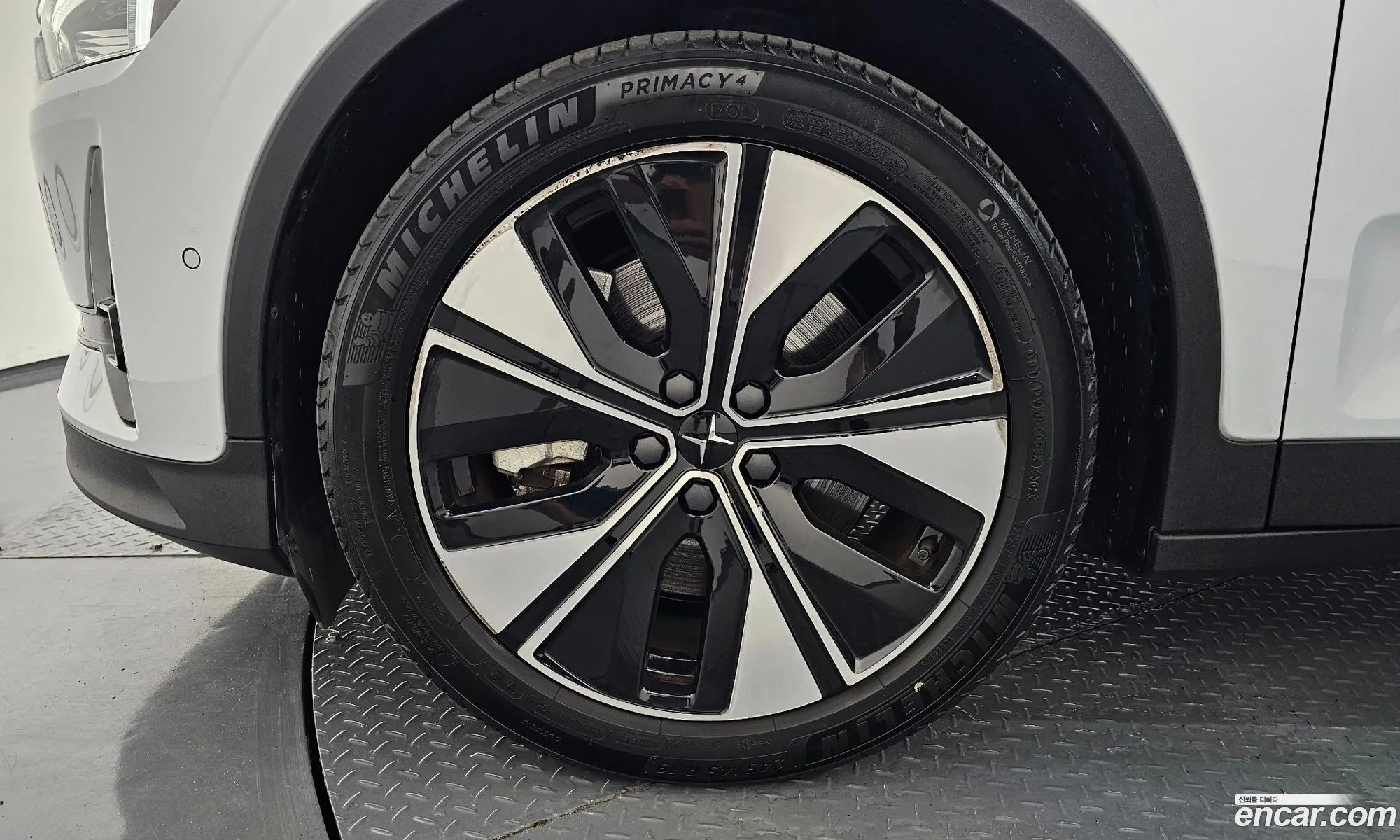 Polestar Polestar 2 2024 YSMVSFEA5RL229374 — 22