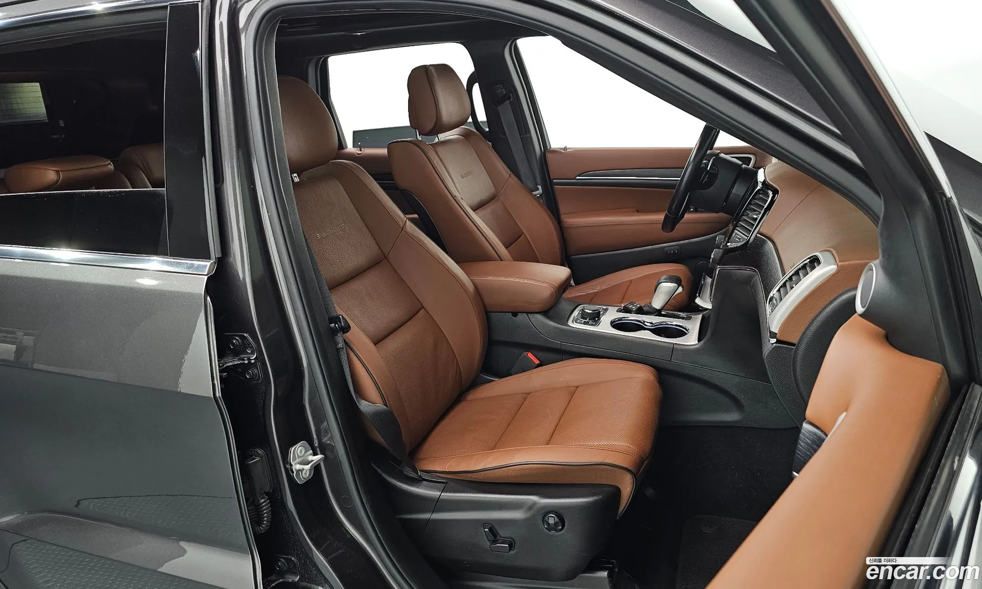 Jeep Grand Cherokee 2020 — 12