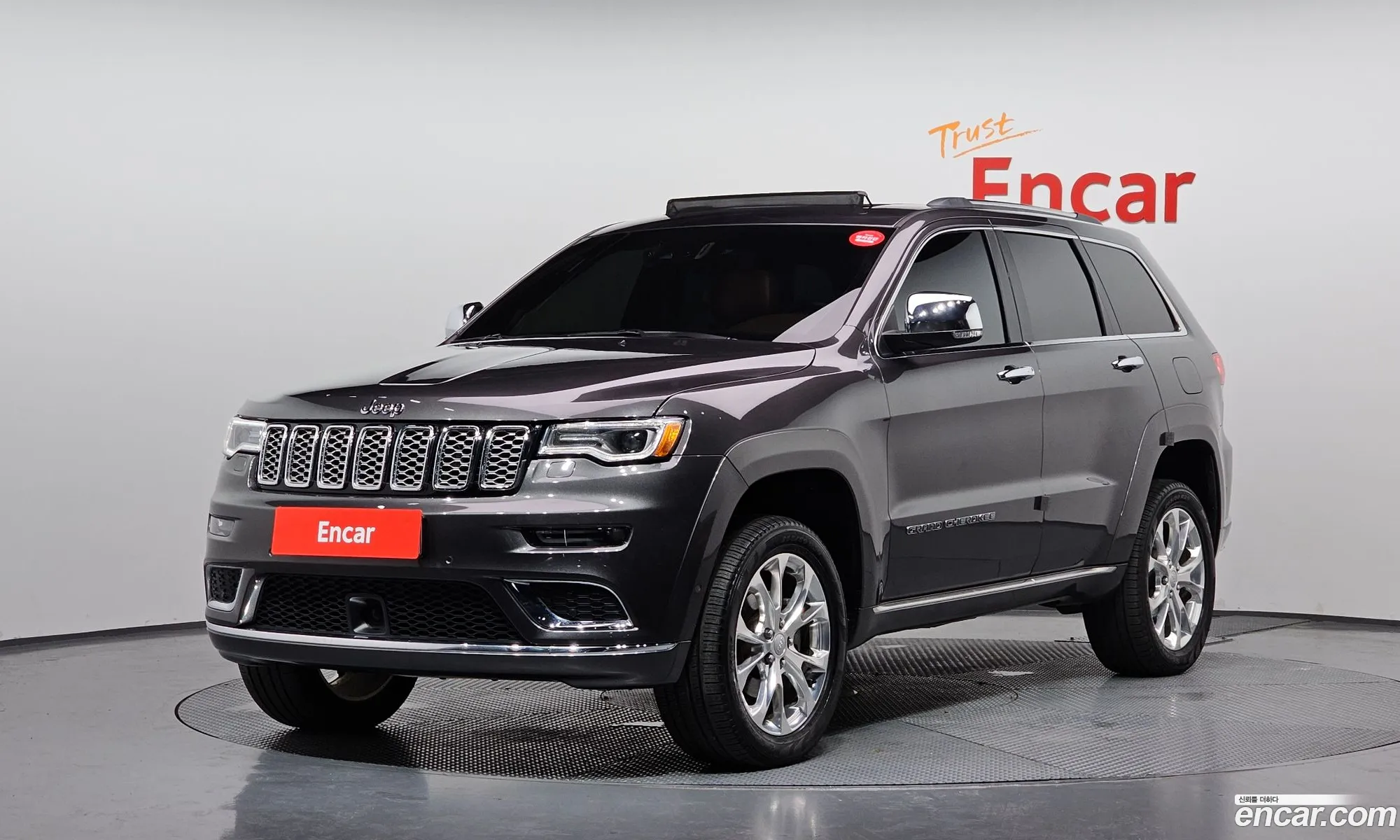 Jeep Grand Cherokee 2020 — 19