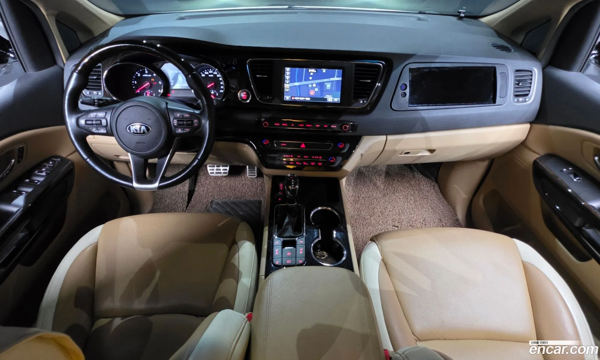 Kia Carnival 2018 — 17