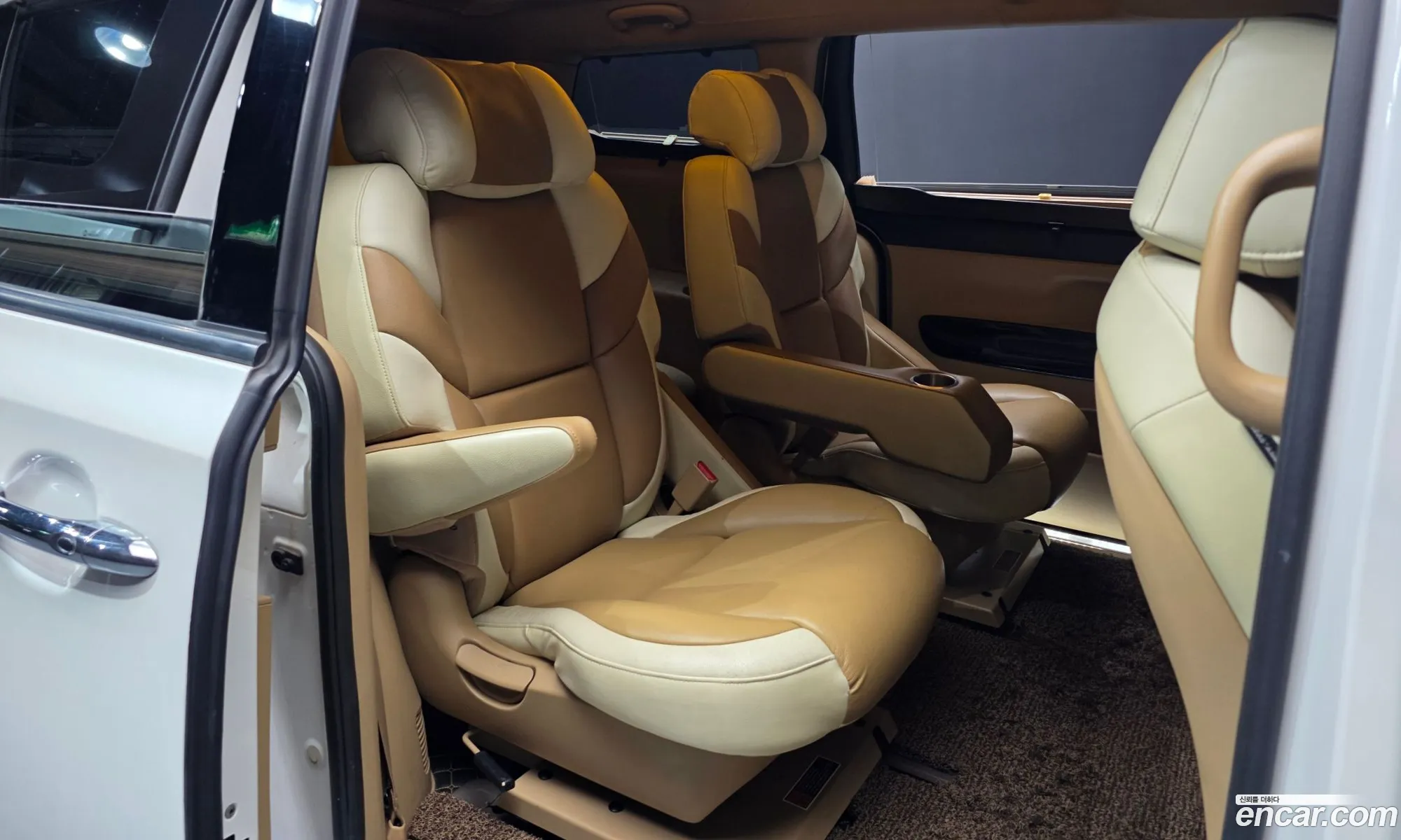 Kia Carnival 2018 — 12