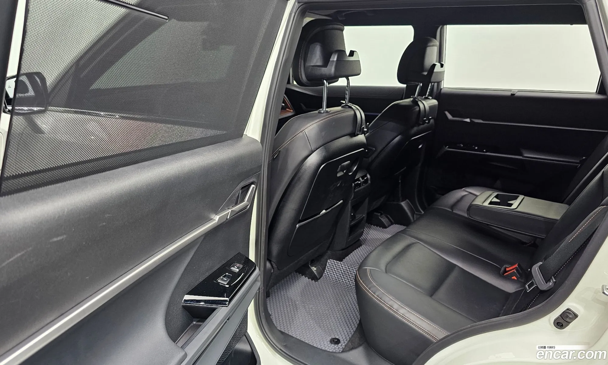 KG Mobility (SsangYong) Torres EVX 2023 — 4
