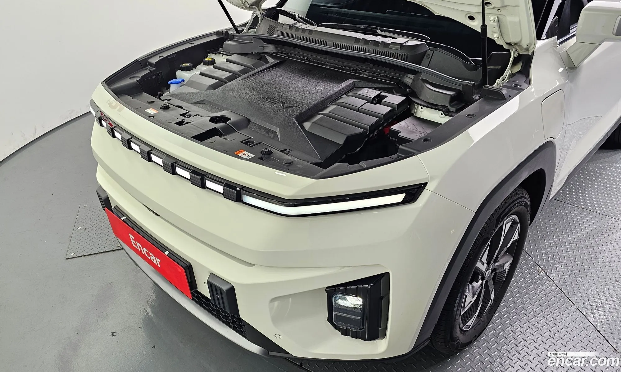 KG Mobility (SsangYong) Torres EVX 2023 — 19