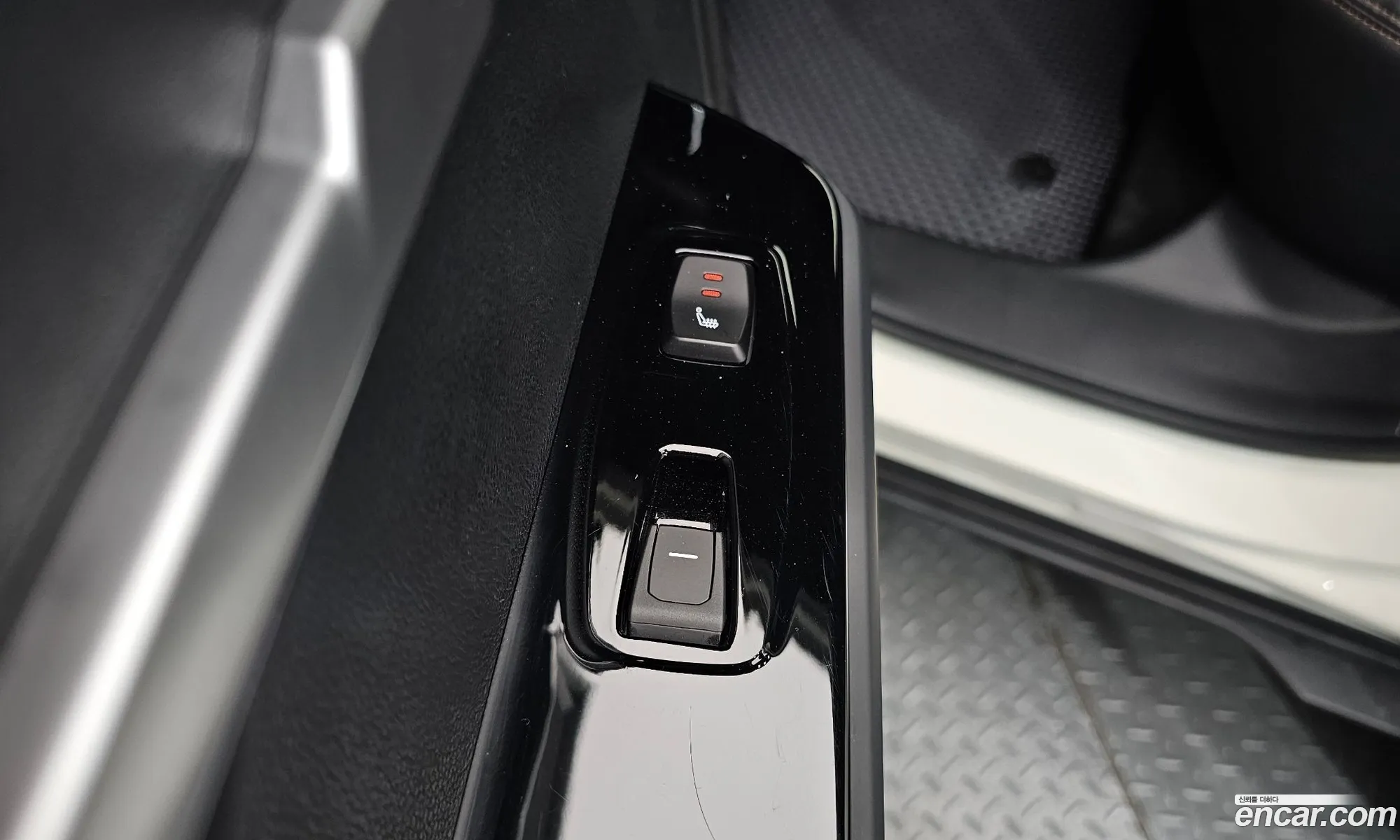 KG Mobility (SsangYong) Torres EVX 2023 — 11