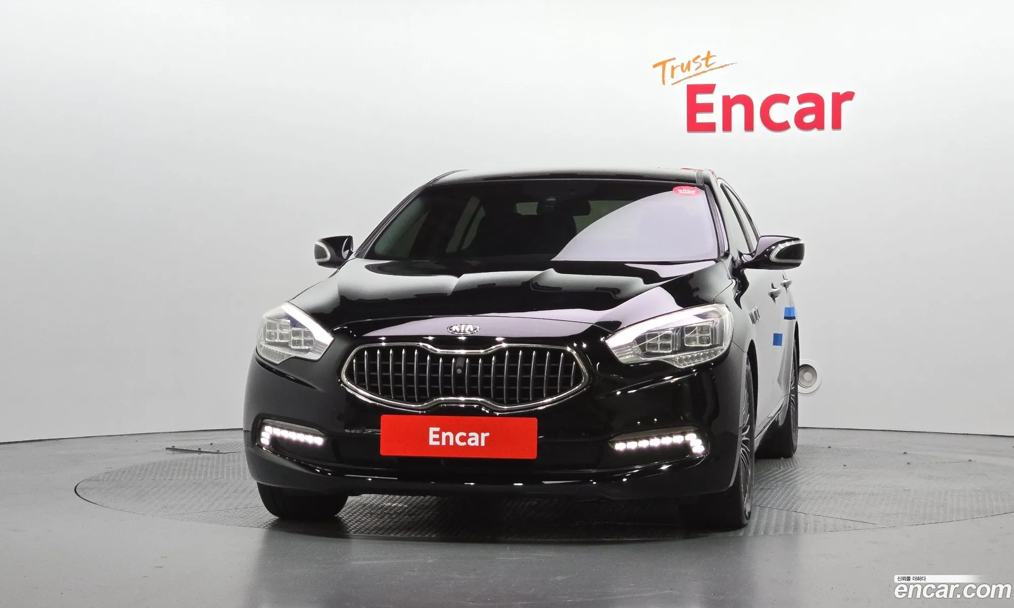 Kia K9 2012 — 11