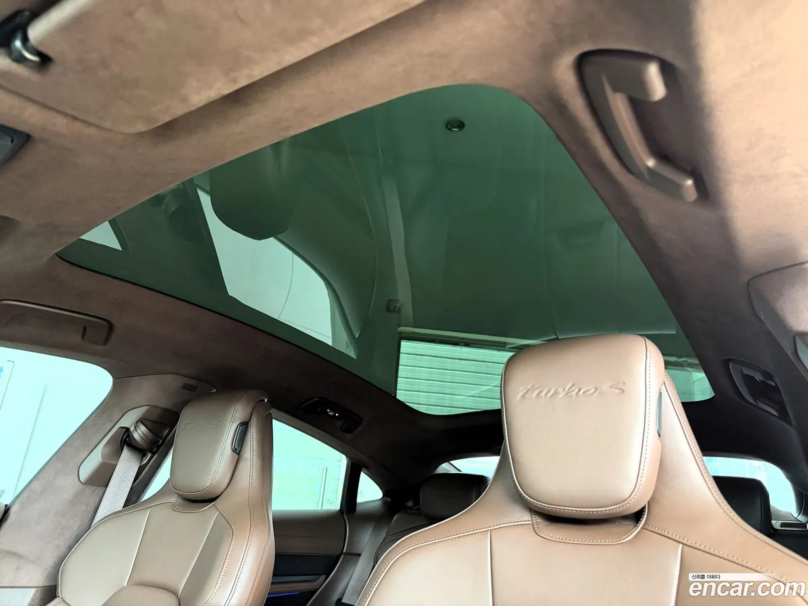 Porsche Taycan 2022 — 8
