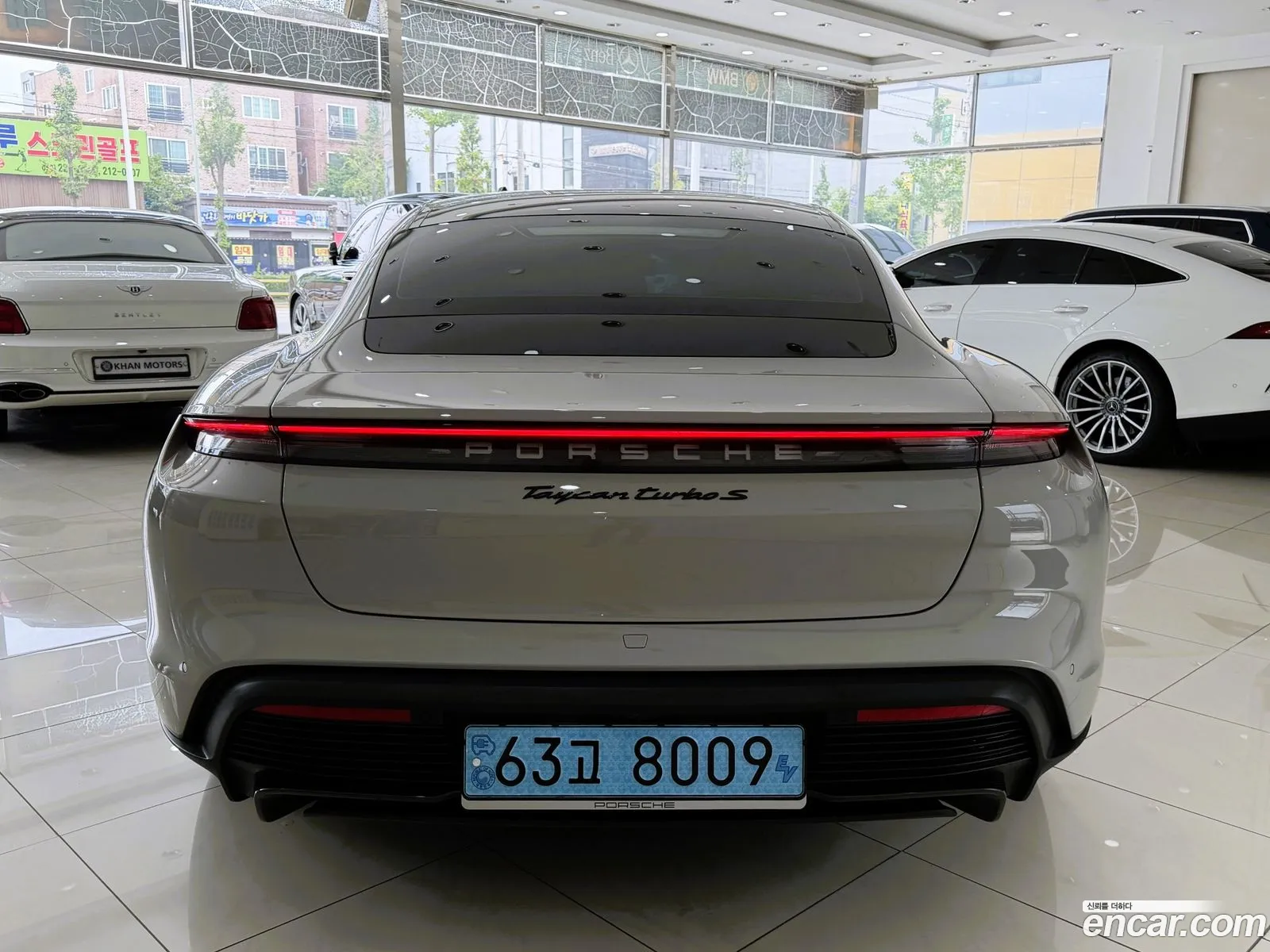 Porsche Taycan 2022 — 11