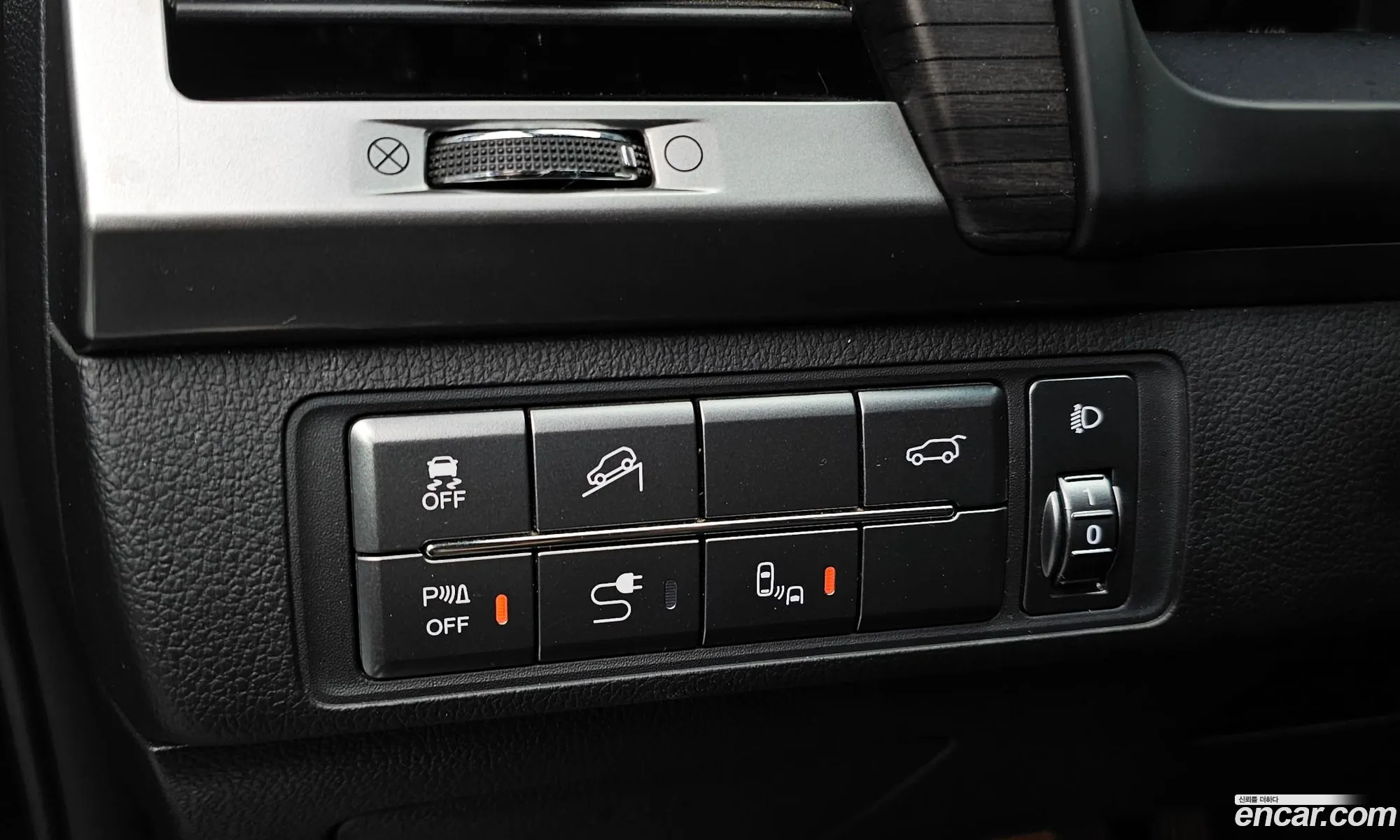 KG Mobility (SsangYong) G4 Rexton 2019 — 6