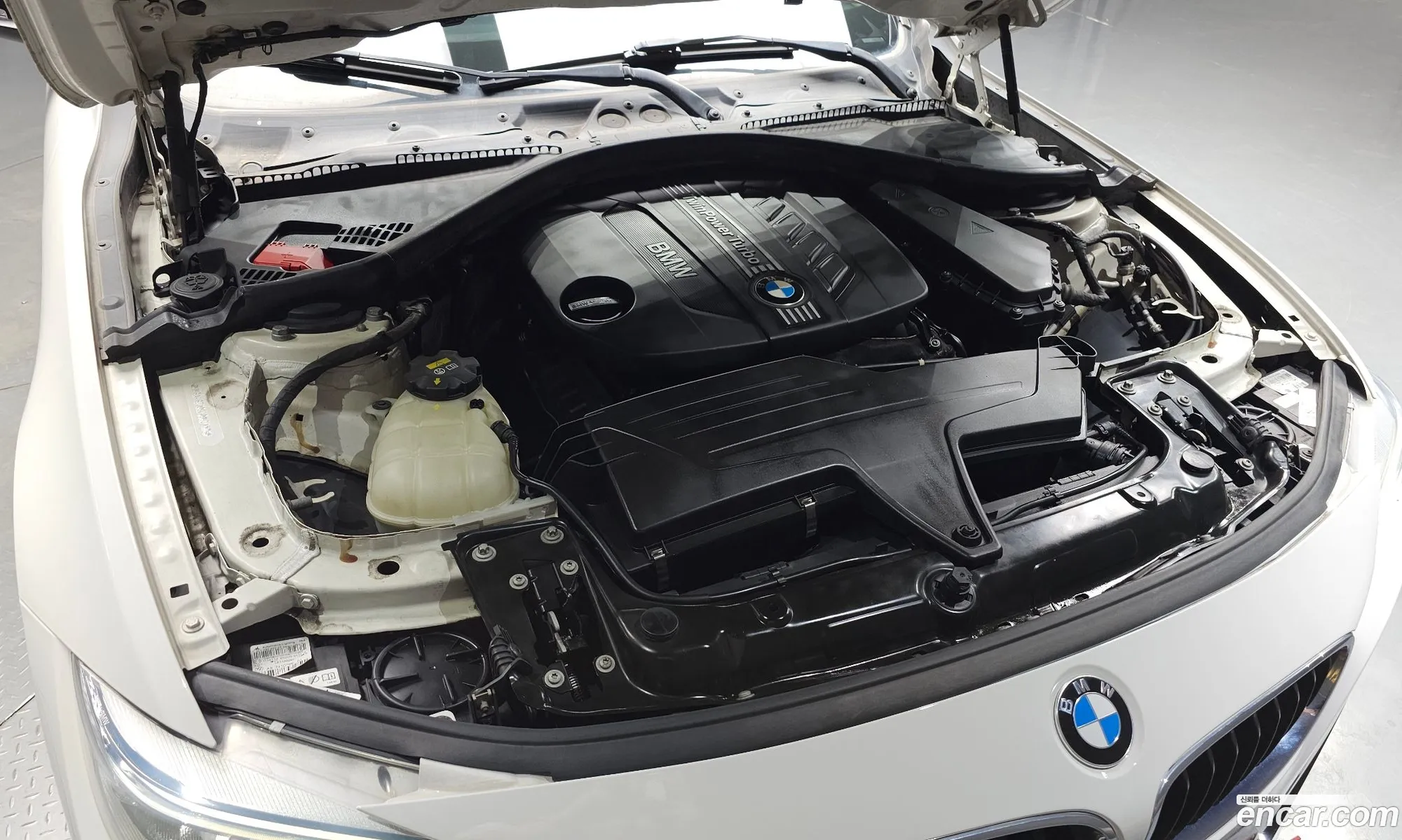 BMW 4 Series 2014 WBA4B7109FD957132 — 18