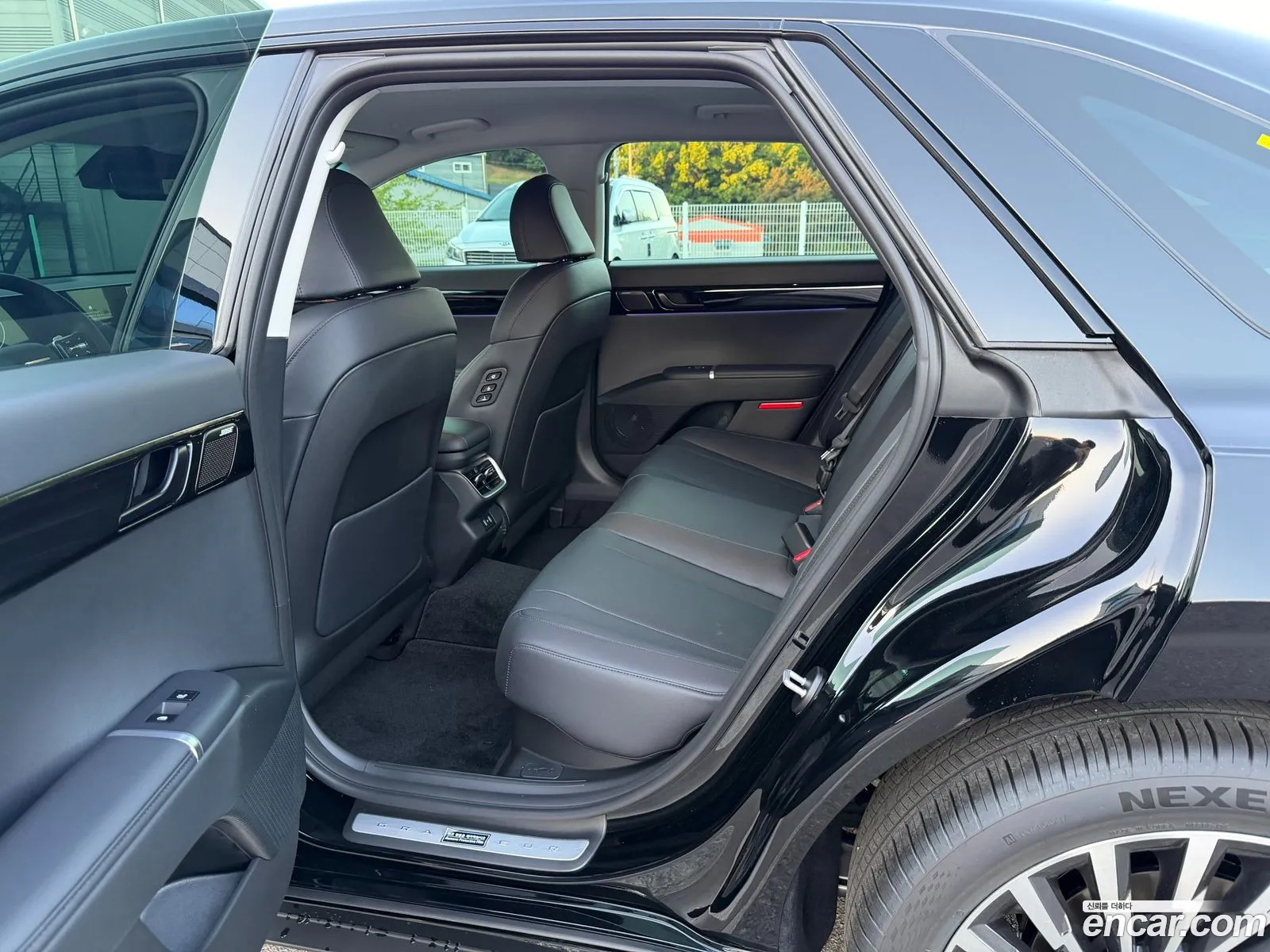 Hyundai Grandeur Hybrid 2026 — 11