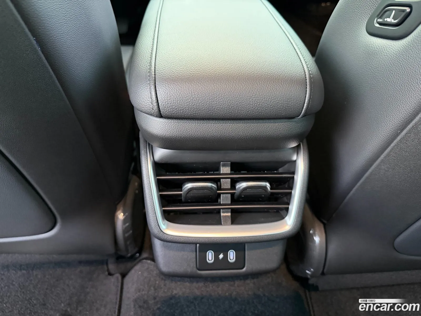 Hyundai Grandeur Hybrid 2026 — 7