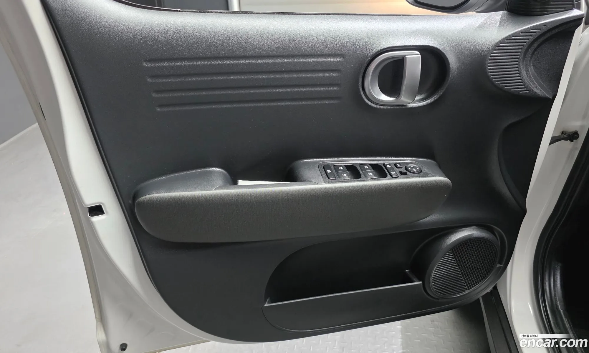 Hyundai Casper 2022 — 26