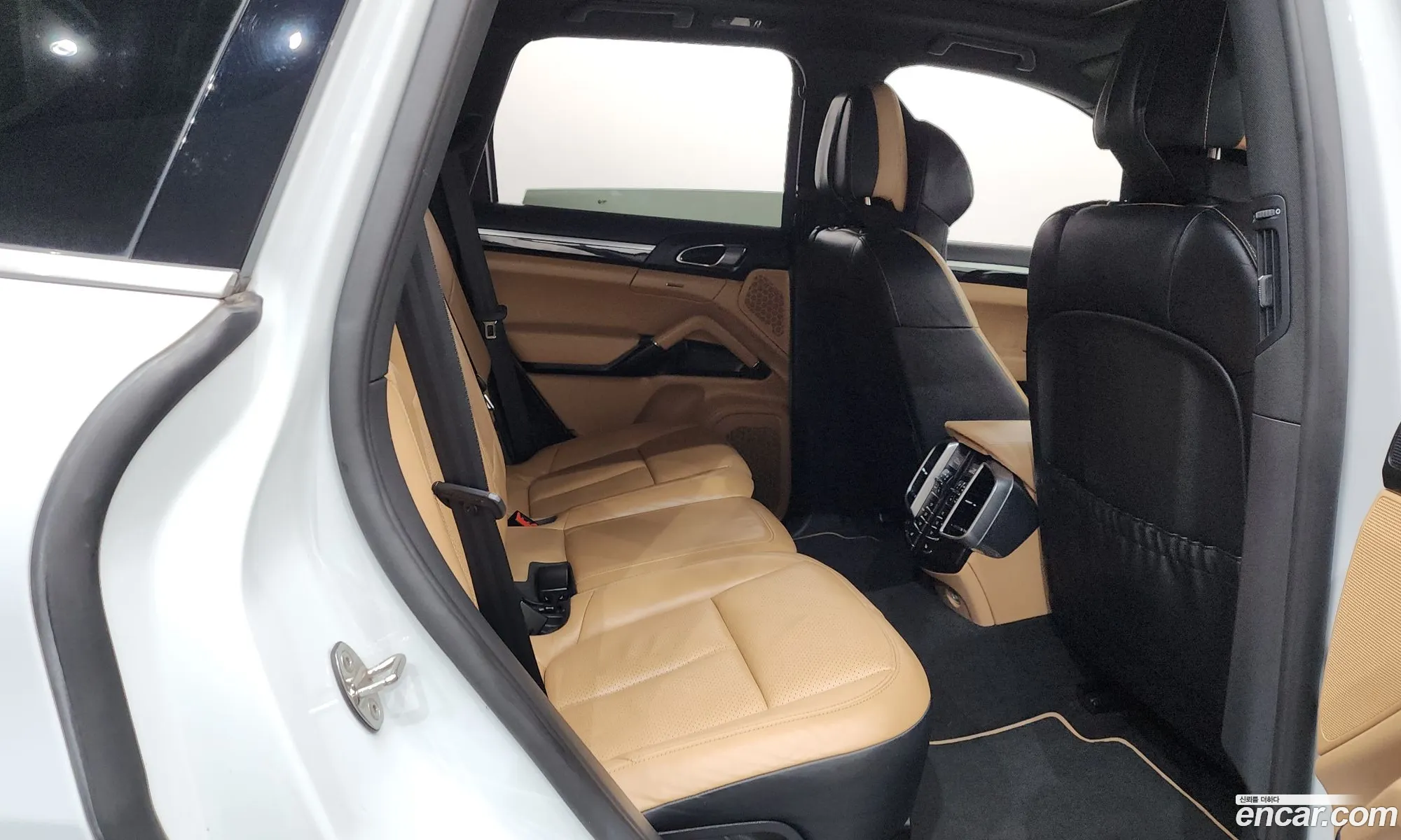Porsche Cayenne 2014 WP1AF2929ELA49320 — 5