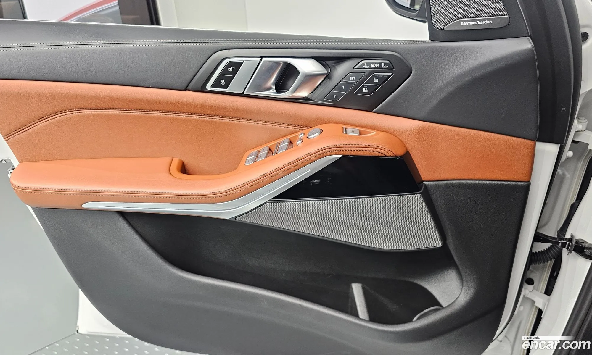 BMW X7 2023 — 11