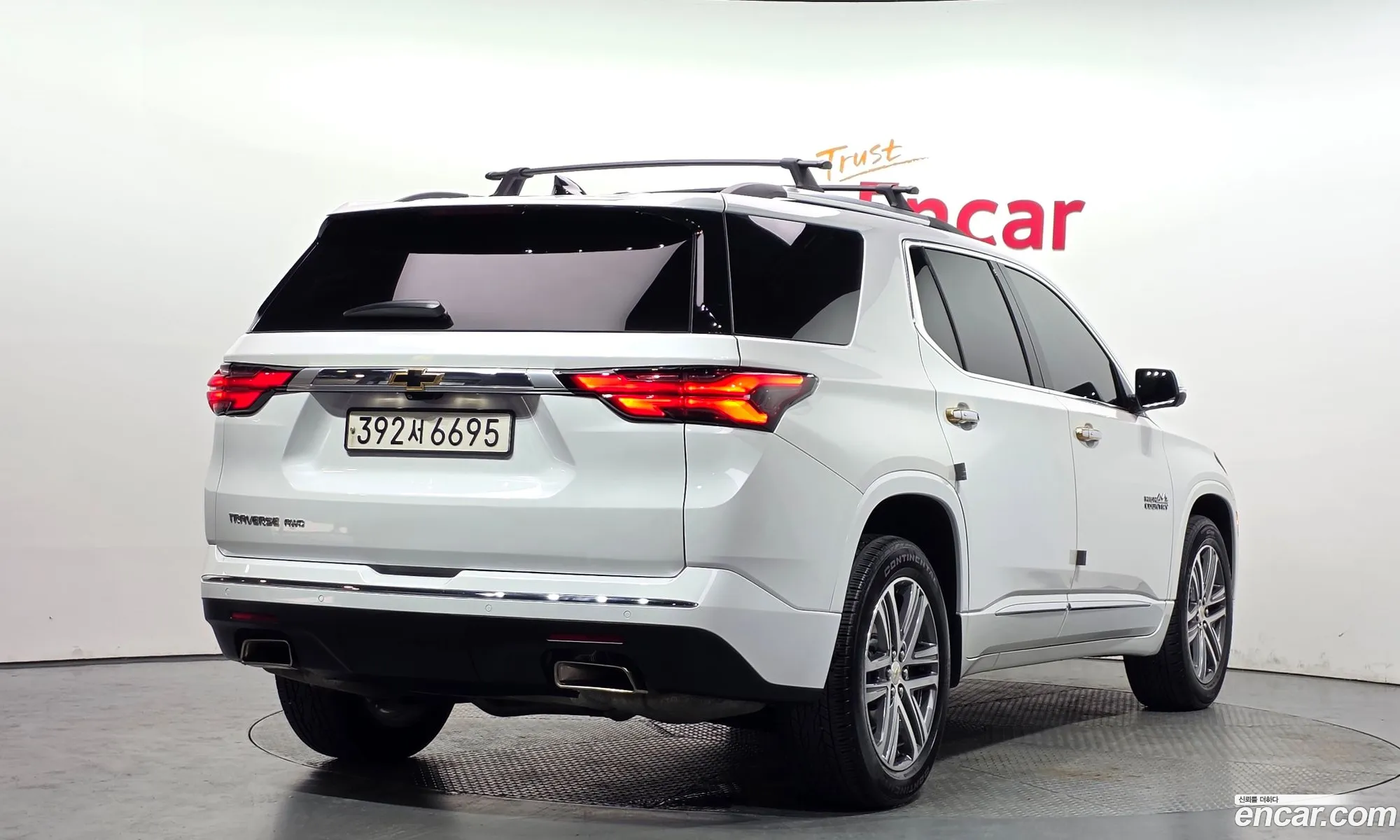 Chevrolet (GM Daewoo) Traverse 2022 — 16
