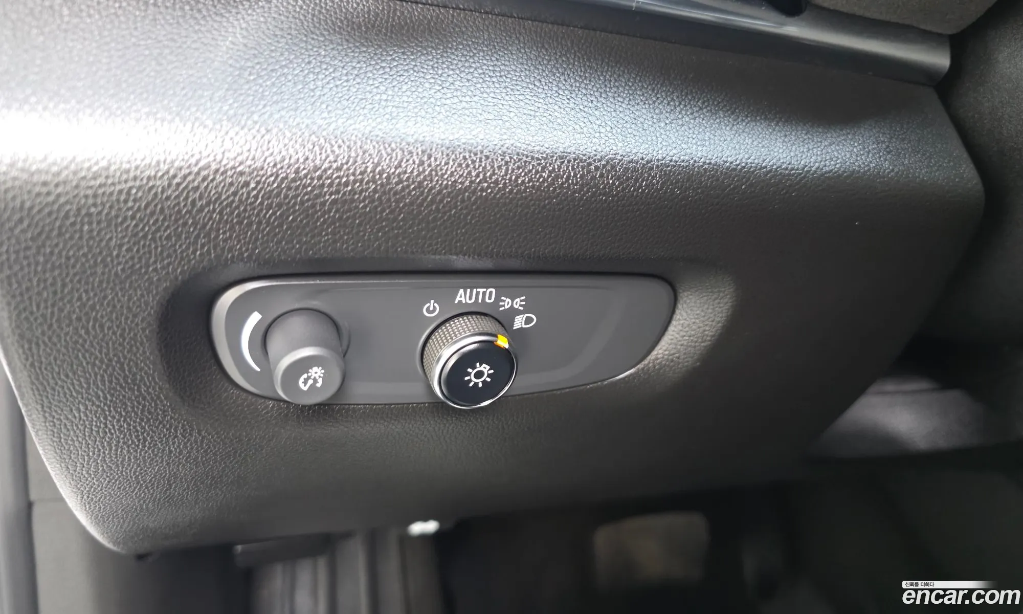 Chevrolet (GM Daewoo) Traverse 2022 — 19