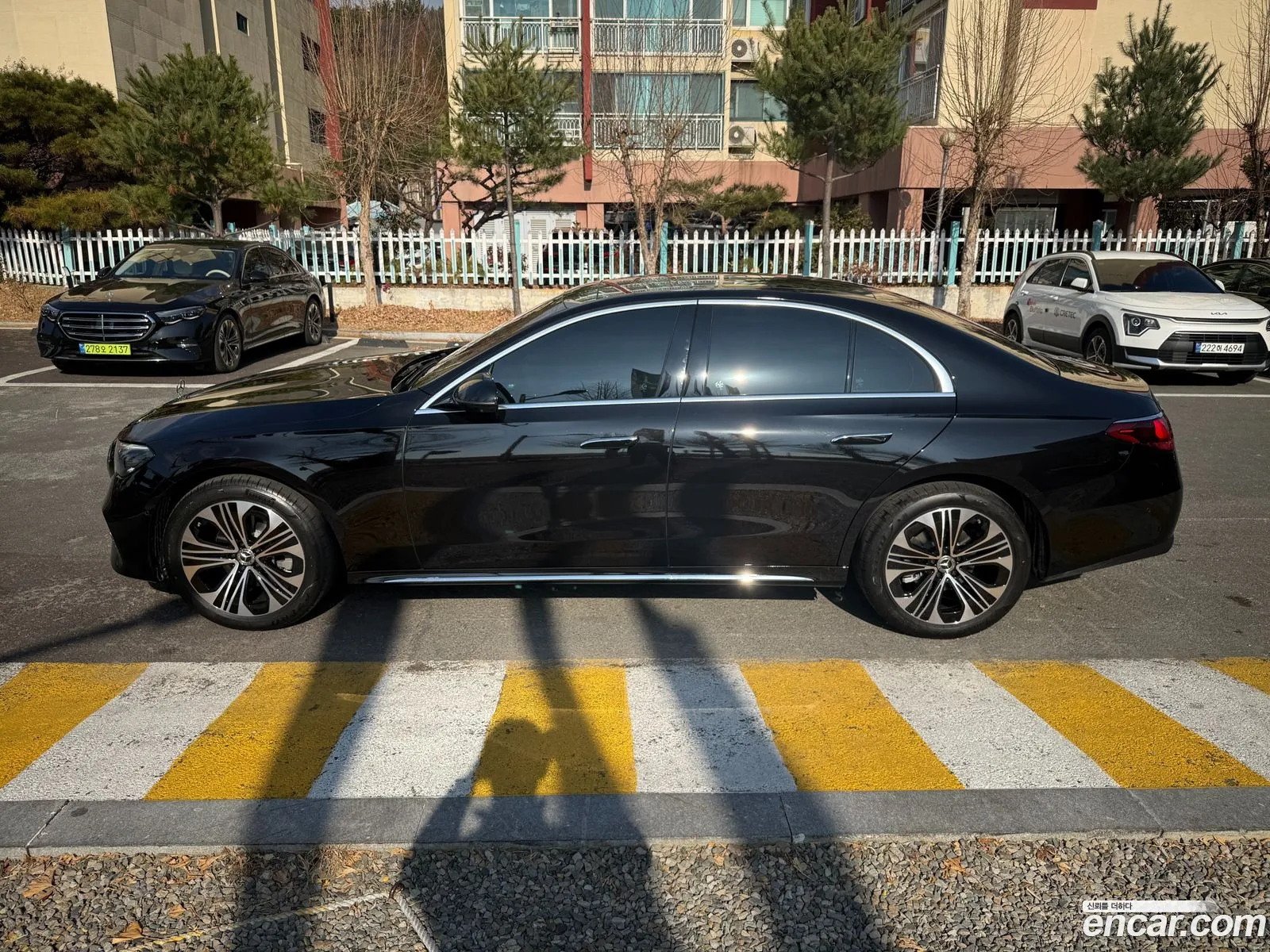 Mercedes-Benz E-Class W214 2025 — 15