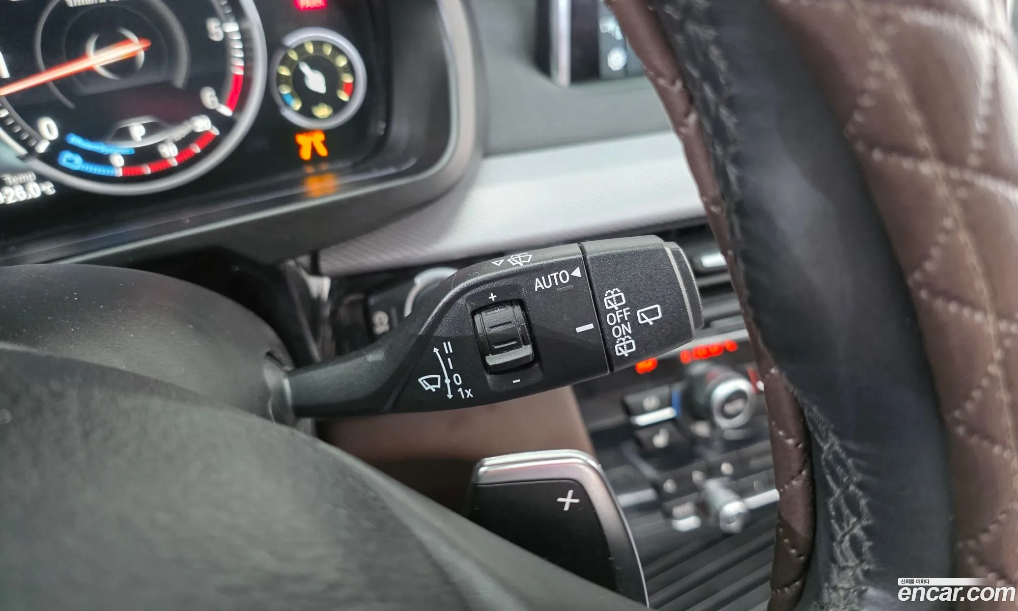 BMW X5 2018 WBAKS4100J0Y71701 — 4
