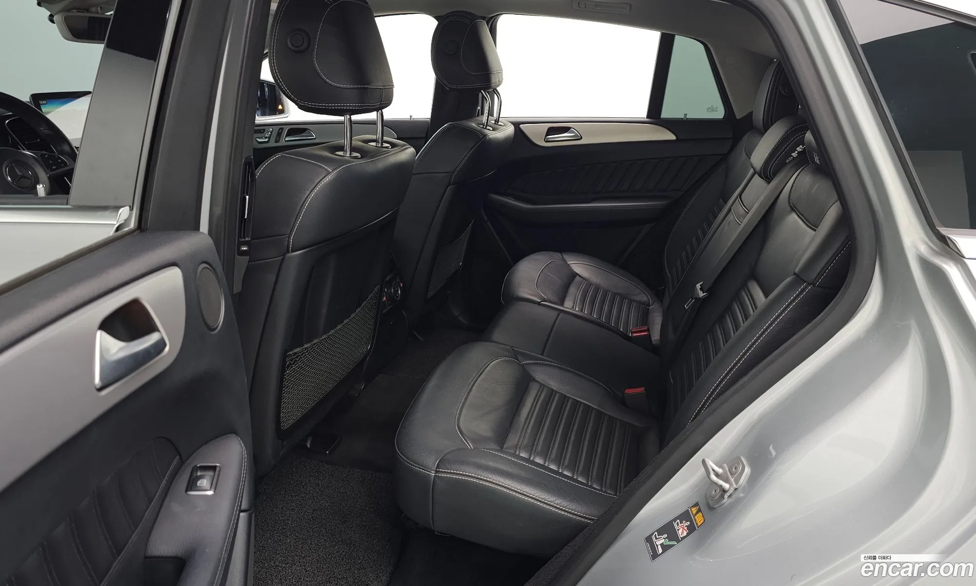 Mercedes-Benz GLE-Class W166 2018 — 15