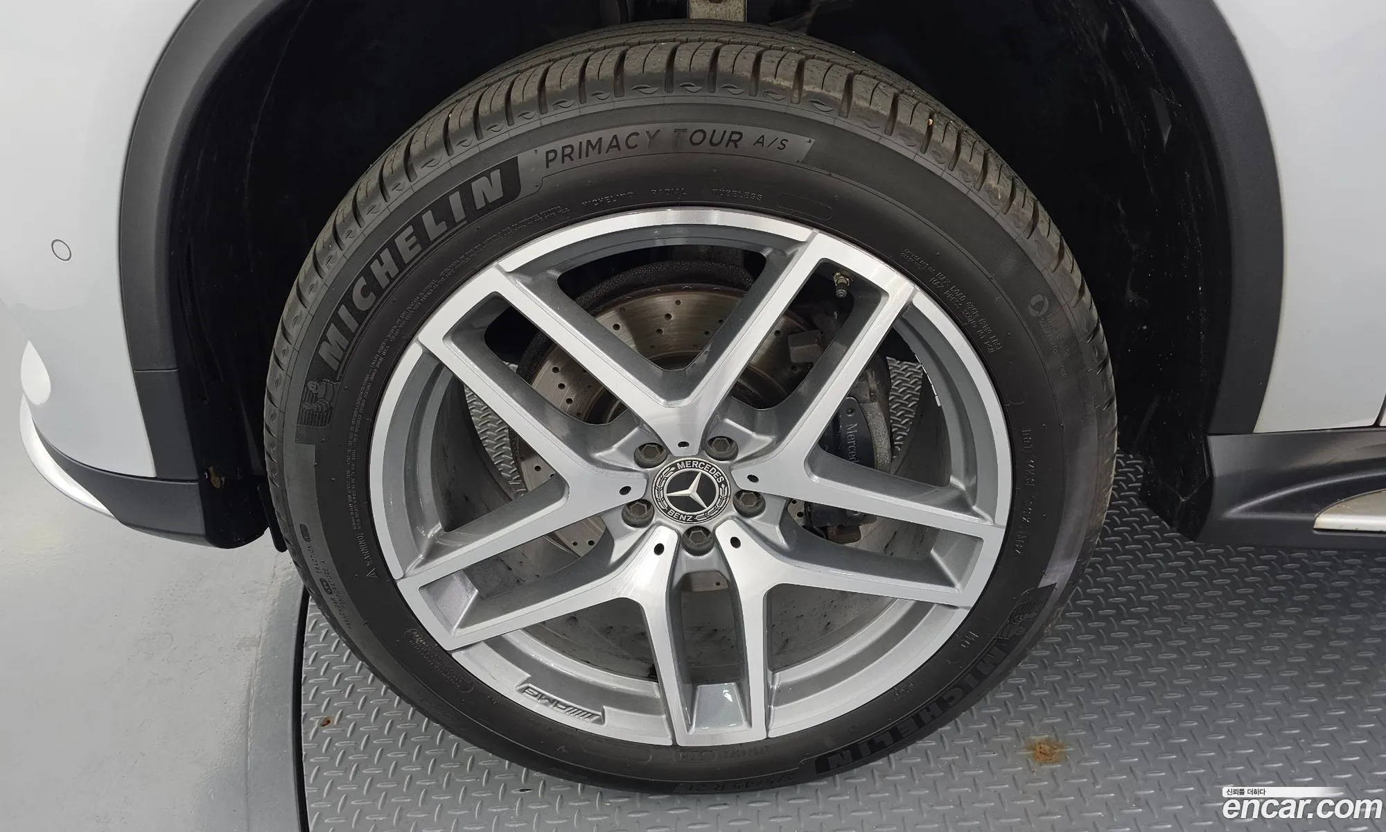 Mercedes-Benz GLE-Class W166 2018 — 4