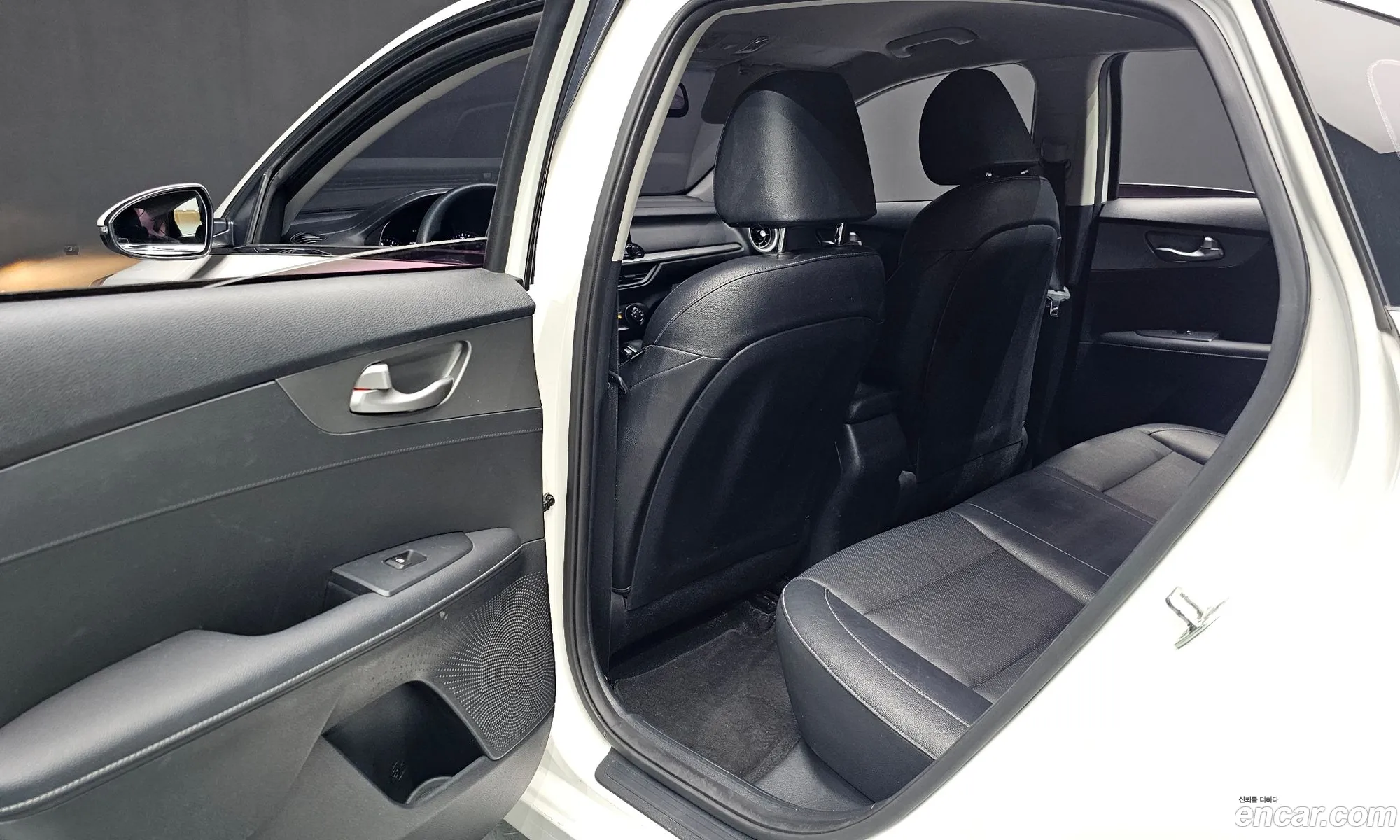 Kia K3 2018 — 20