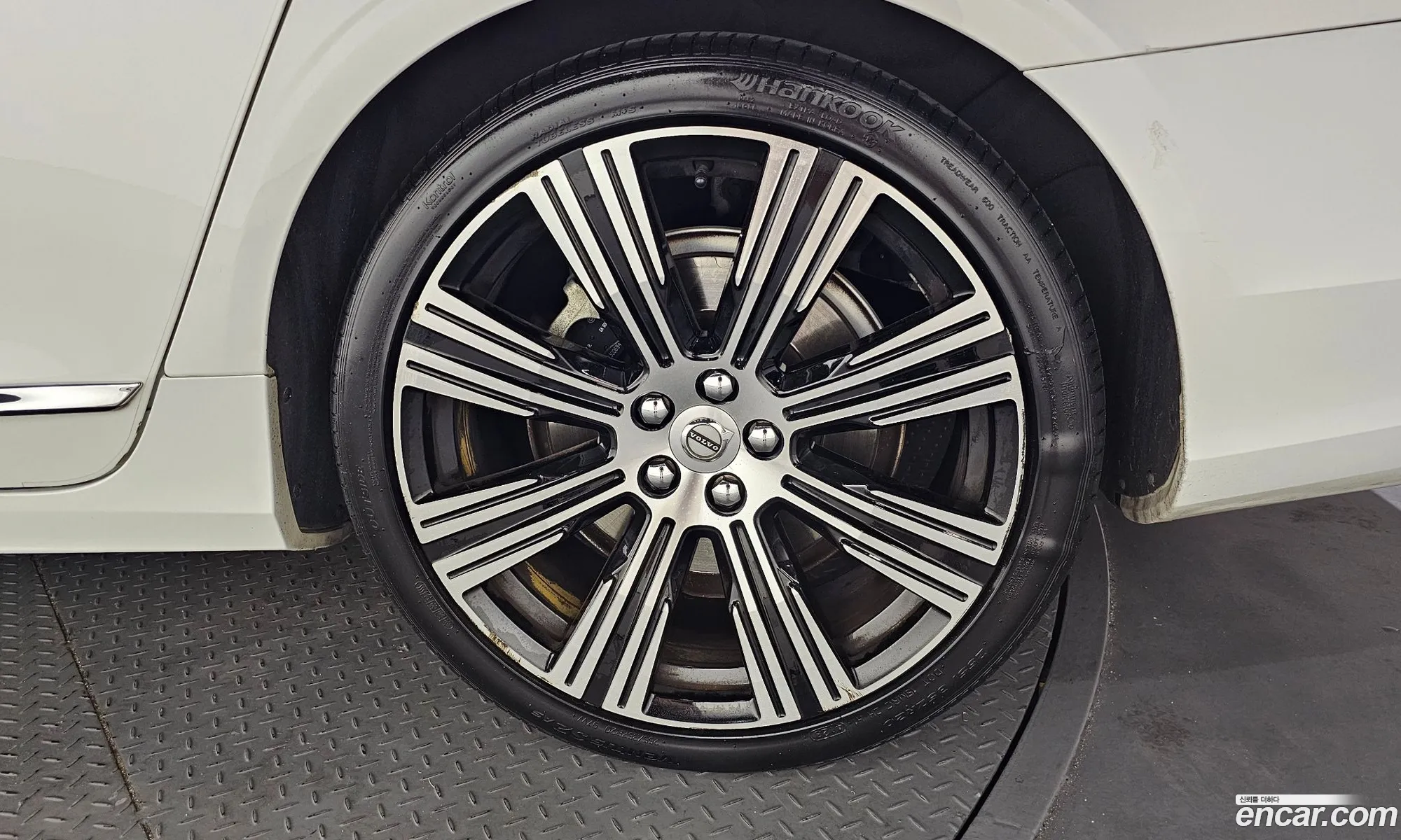 Volvo S90 2021 LVYPT062CMP232079 — 35