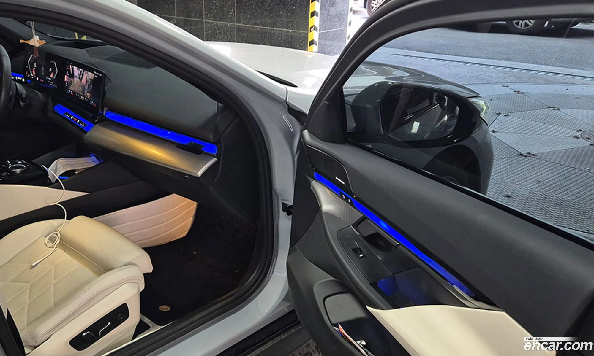 BMW 5 Series 2025 — 19