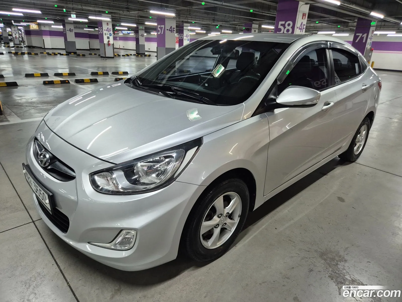 Hyundai Accent 2011 — 4