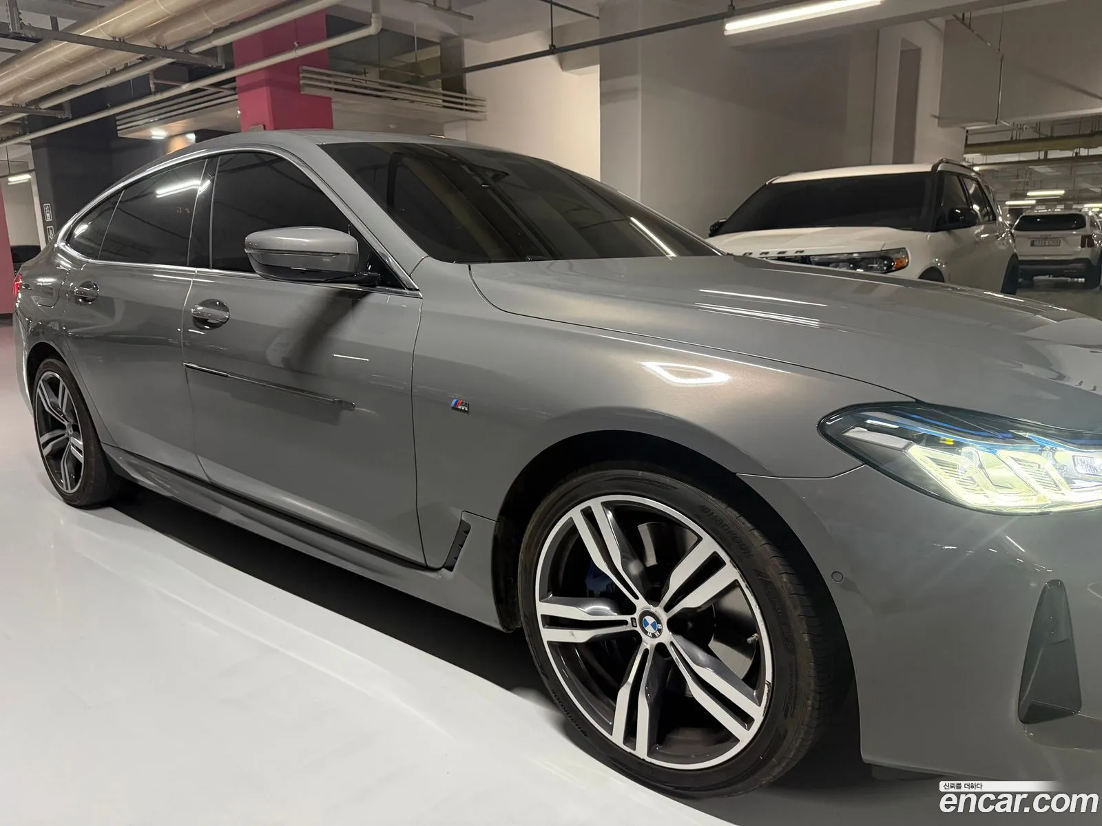 BMW 6 Series GT 2022 — 10