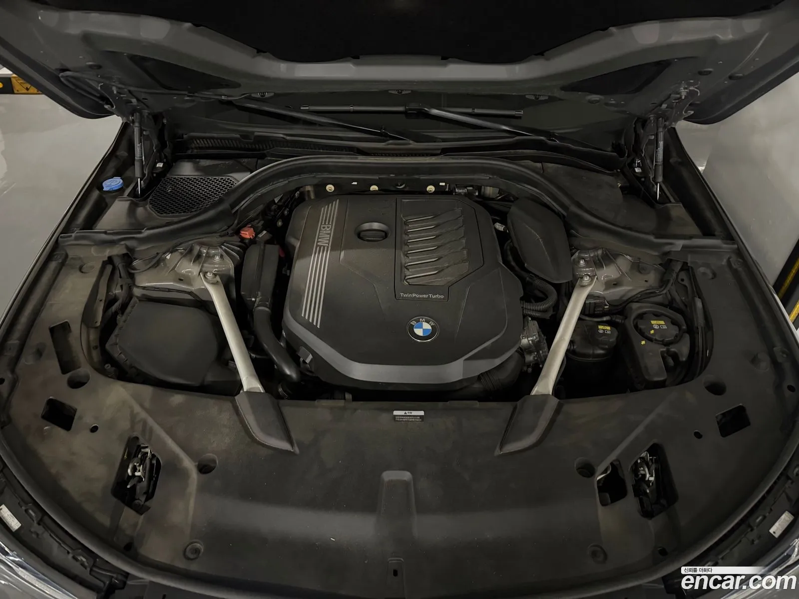 BMW 6 Series GT 2022 — 12